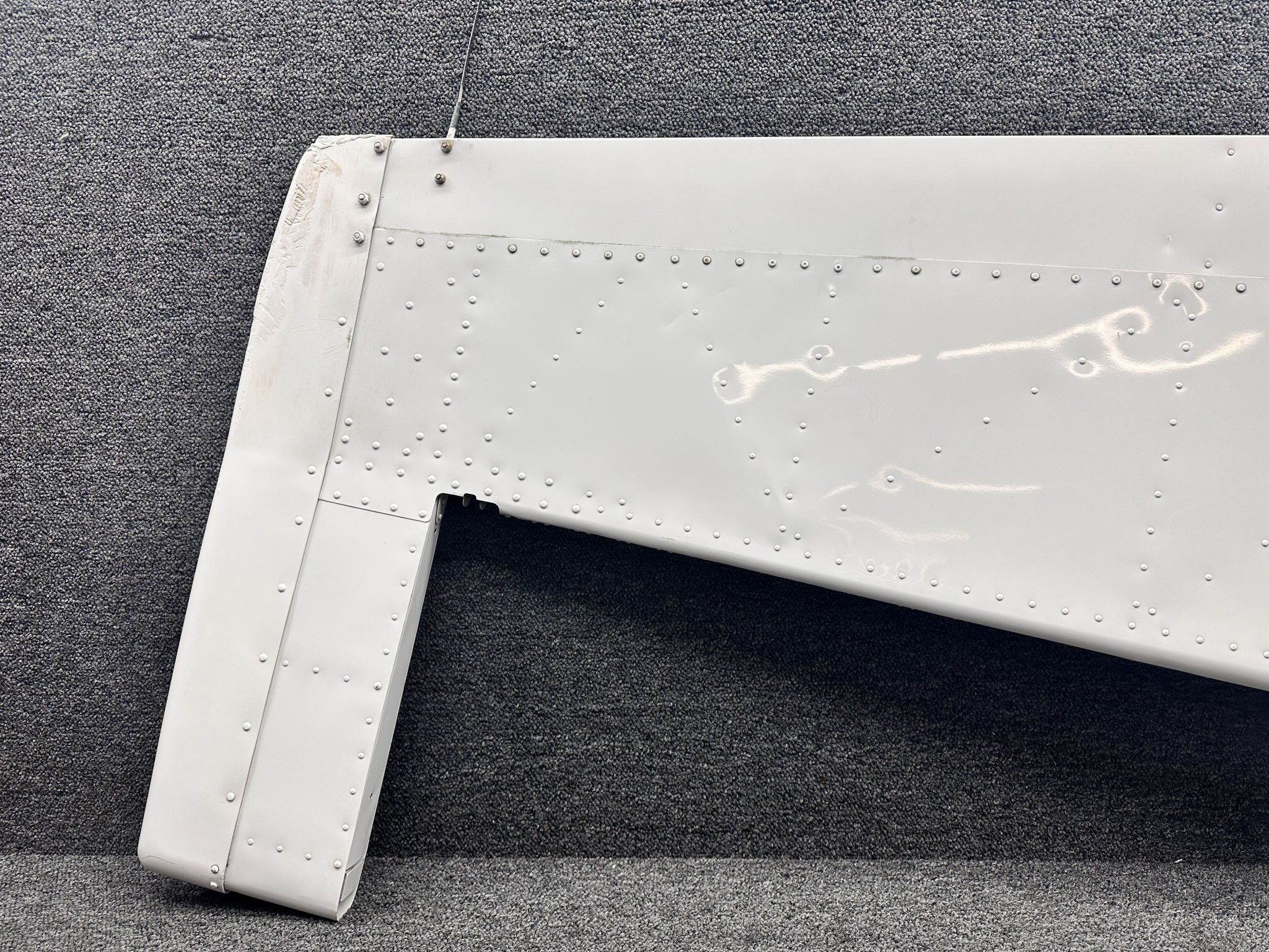 1234633-3 (Use: 1234660-1) Cessna 210J LH Elevator Assembly