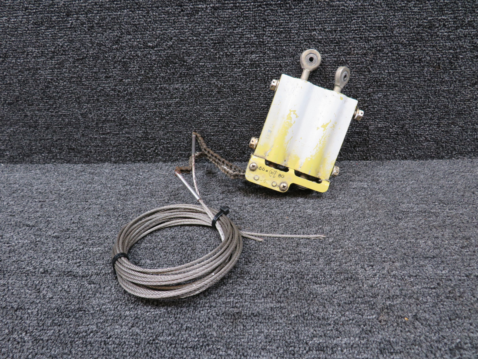 5565450-72 (Fso: 6660361-25) Aileron Trim Tab Actuator LH with