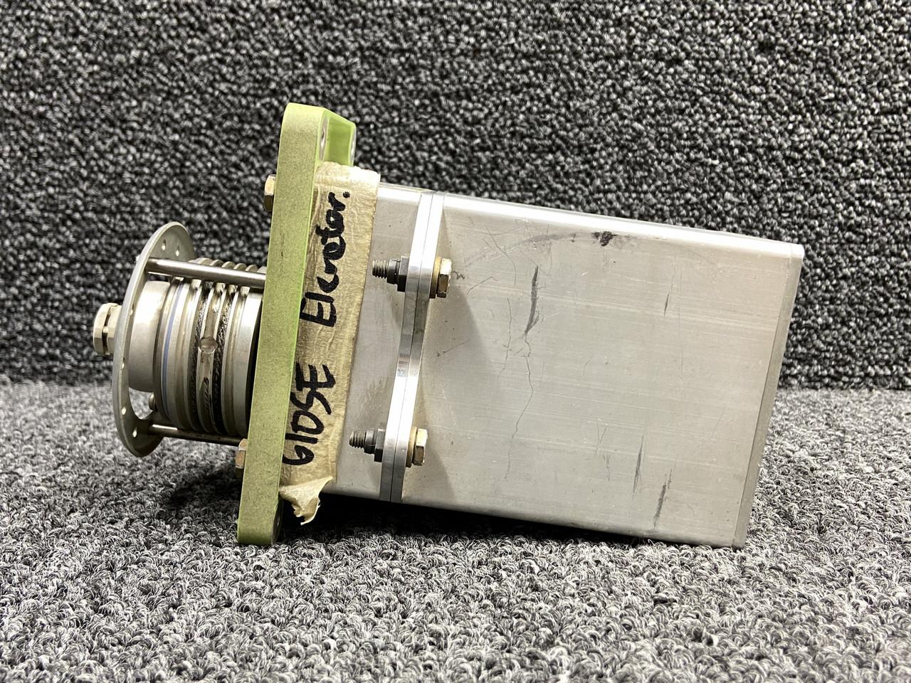 011-00878-20, 011-01436-02 Garmin GSA-81 Autopilot Servo