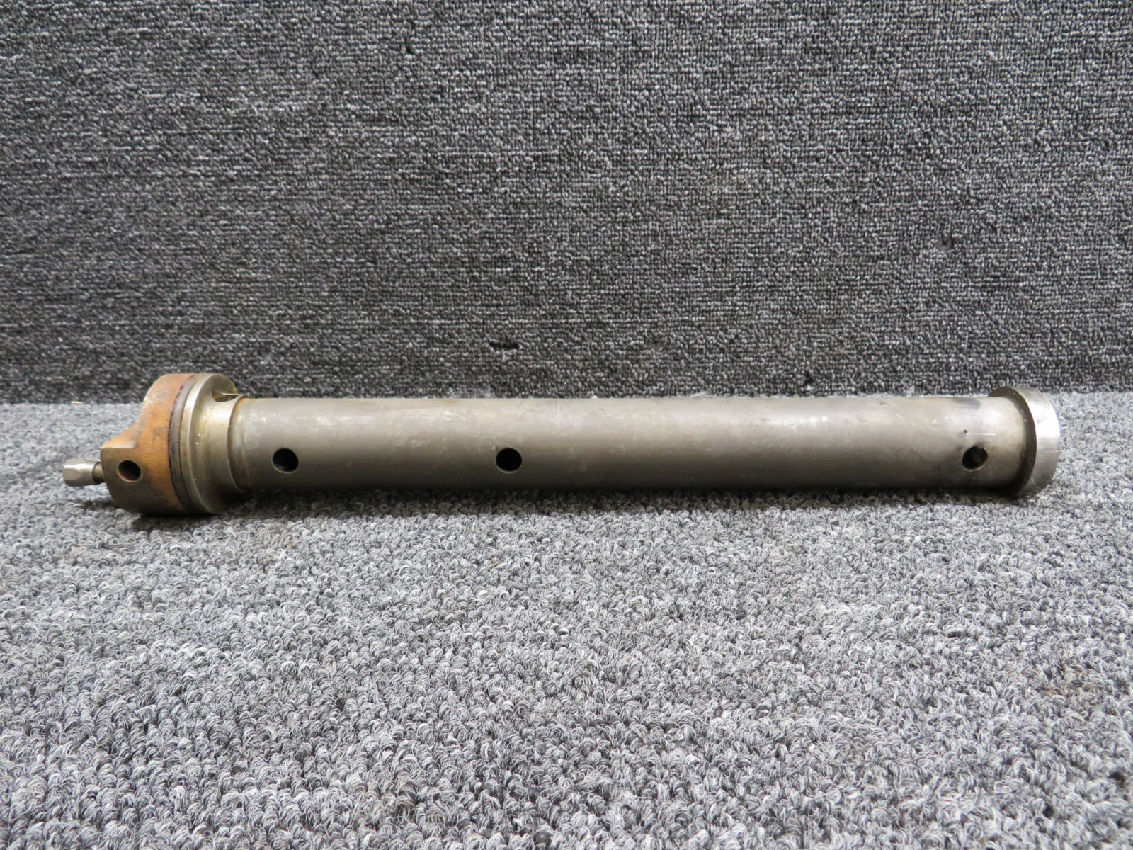 0743621-9 Cessna 172N Nose Gear Strut Piston Support Orifice Tube