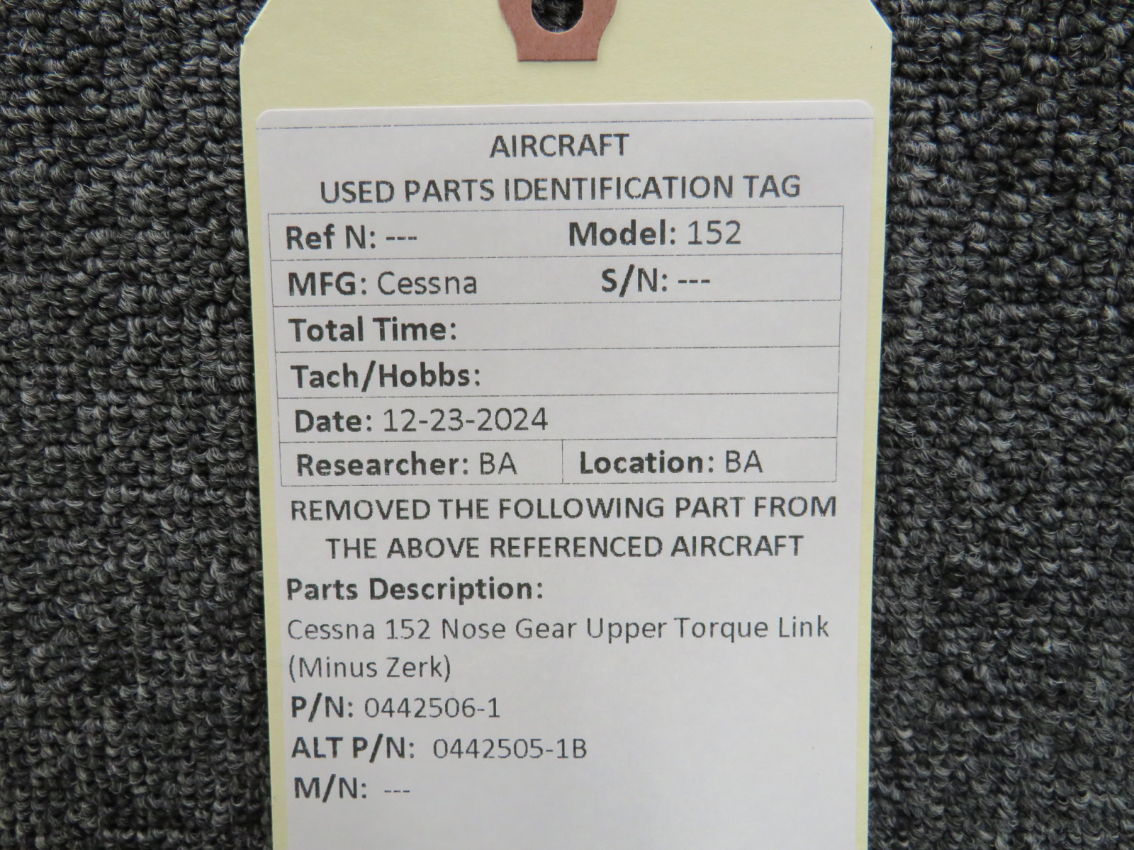 0442506-1 (Cast: 0442505-1B) Cessna 152 Nose Gear Upper Torque
