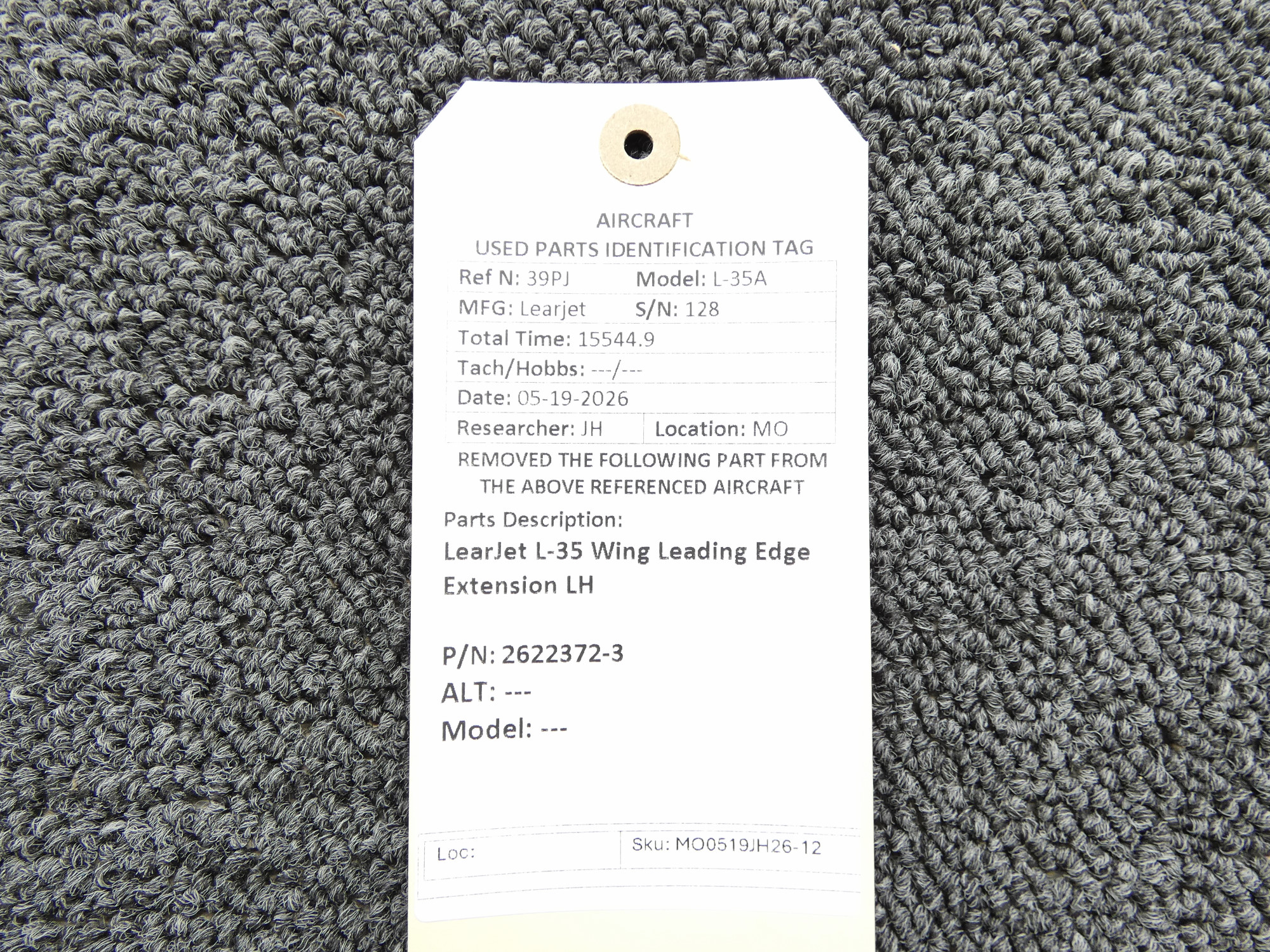 2622372-3 LearJet L-35 Wing Leading Edge Extension LH (Scratches)