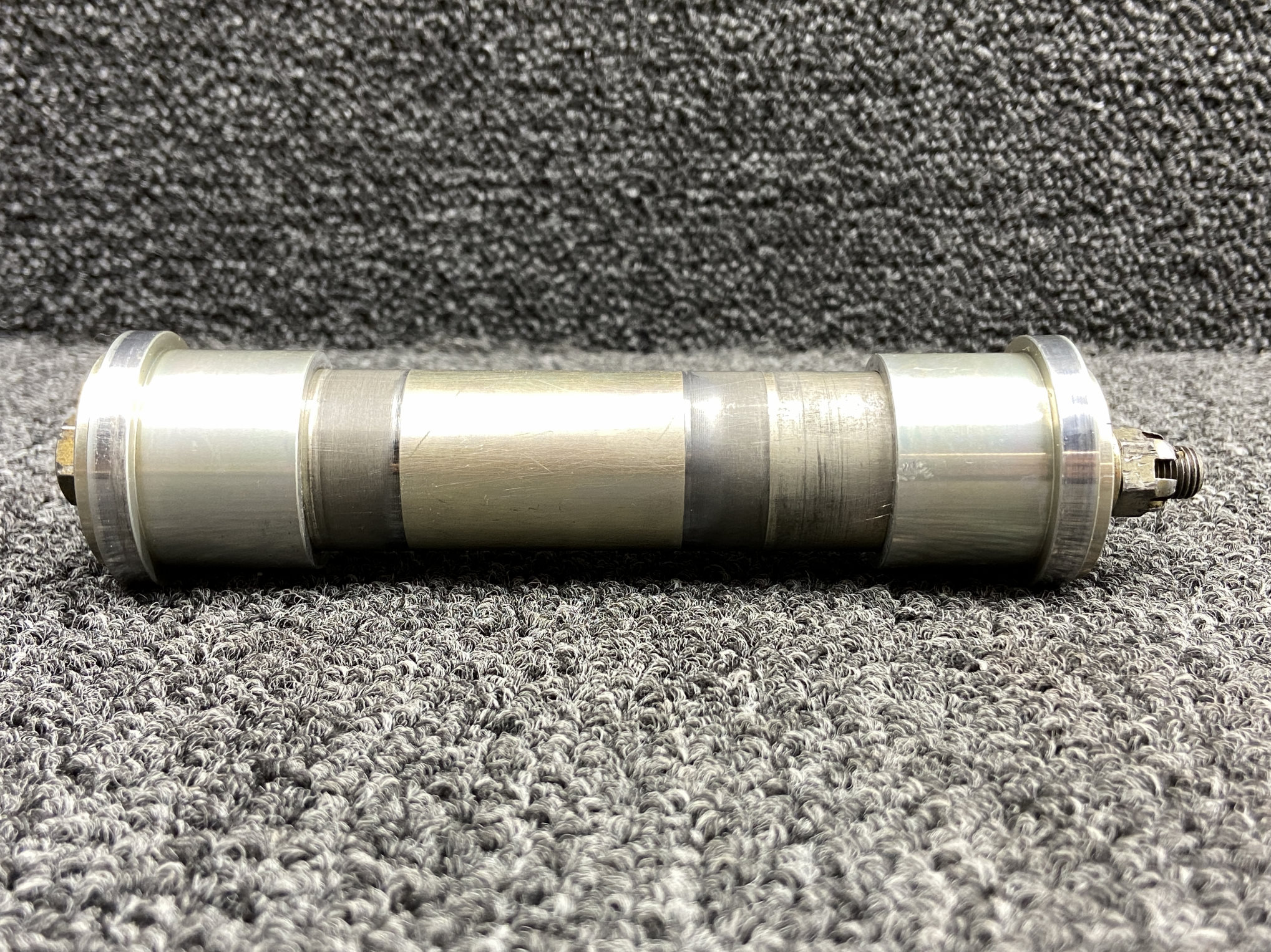 PAS10スズナ　SR113 10024-003, 10033-002, 11635-001 Cirrus SR22 Nose Gear Axle w