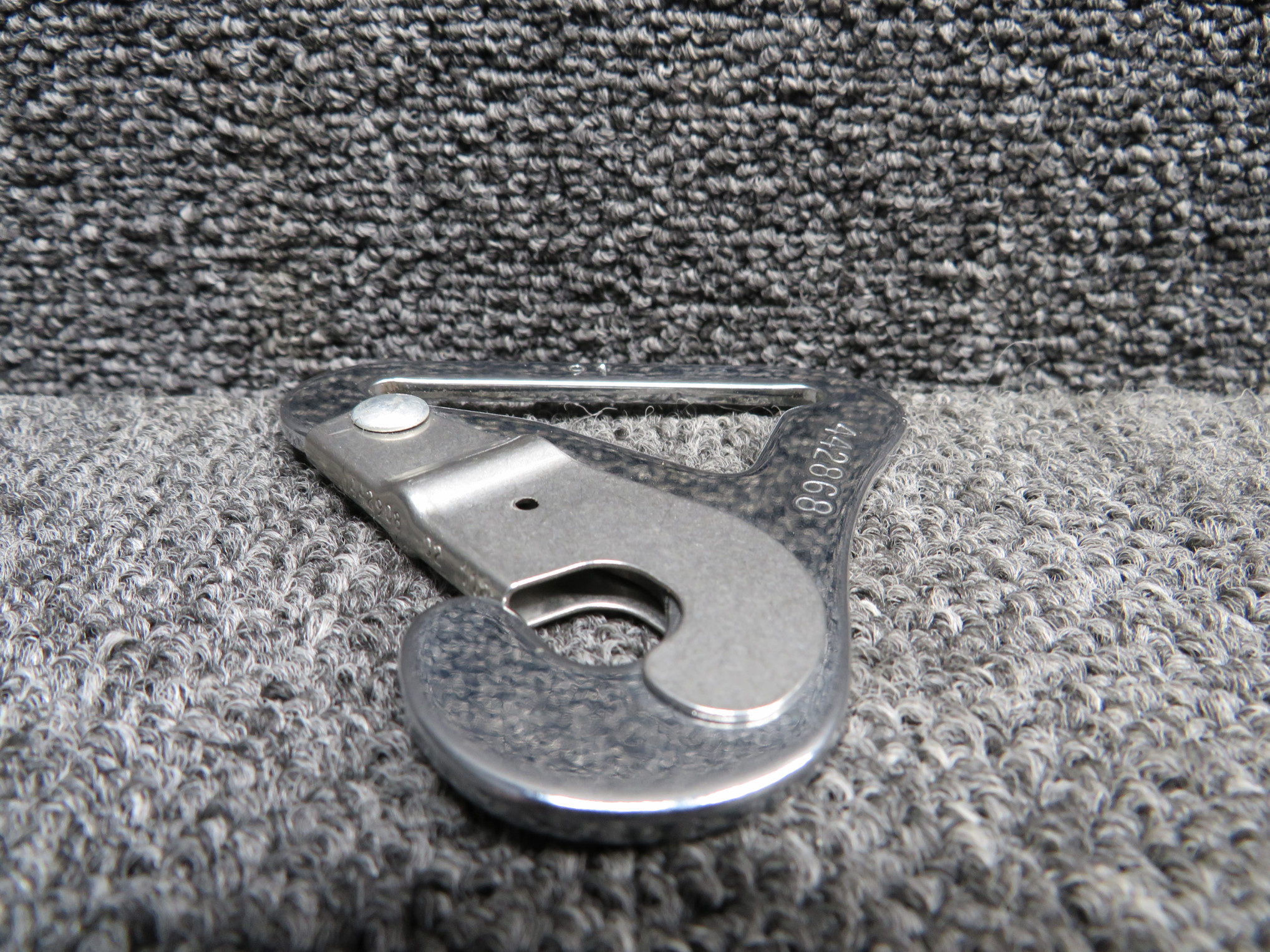 442868 Seatbelt Snap Hook Unit (NOS)
