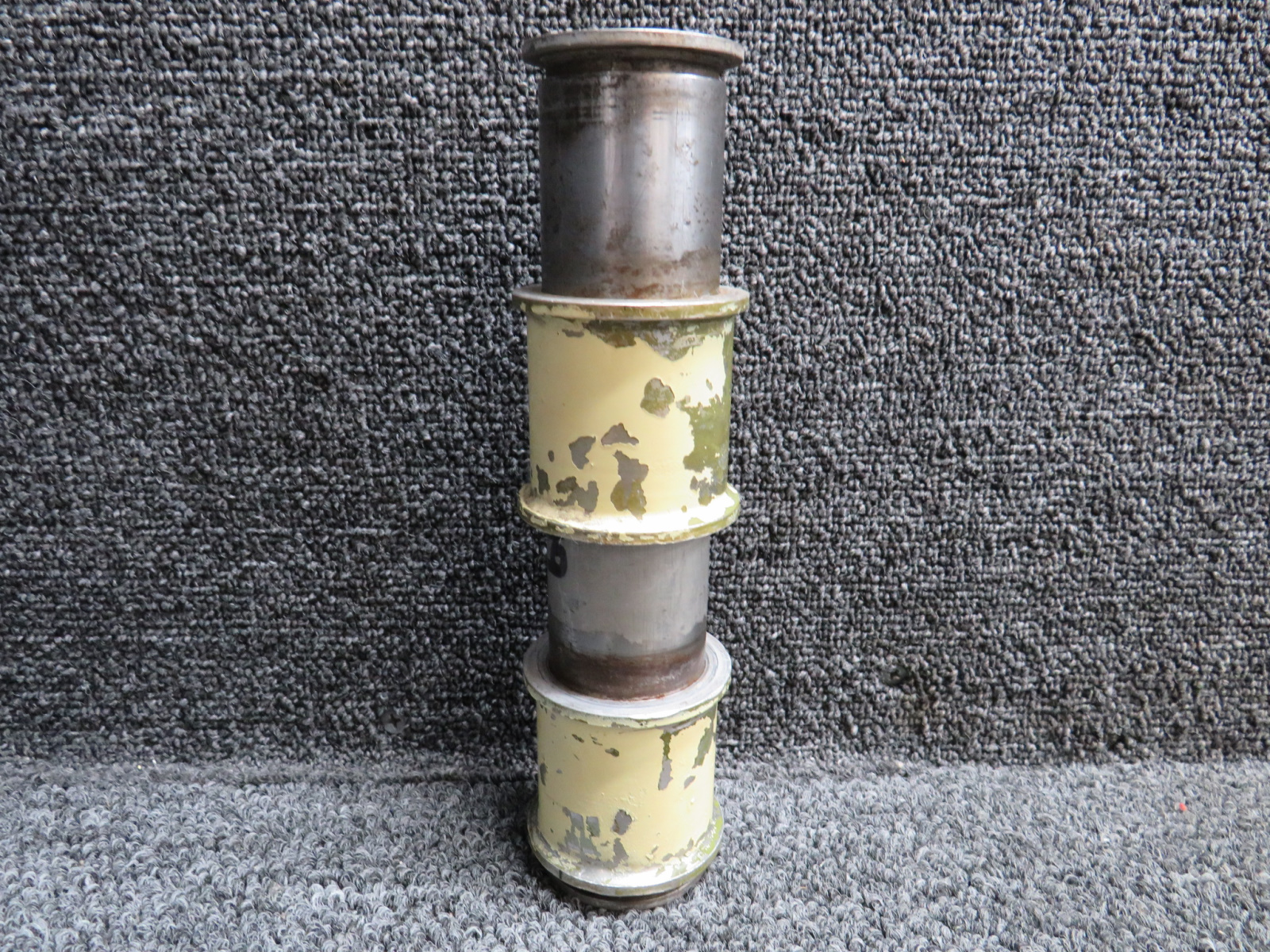 0842000-36, 0842000-35, 0842000-37 Cessna 320B Nose Gear Axle