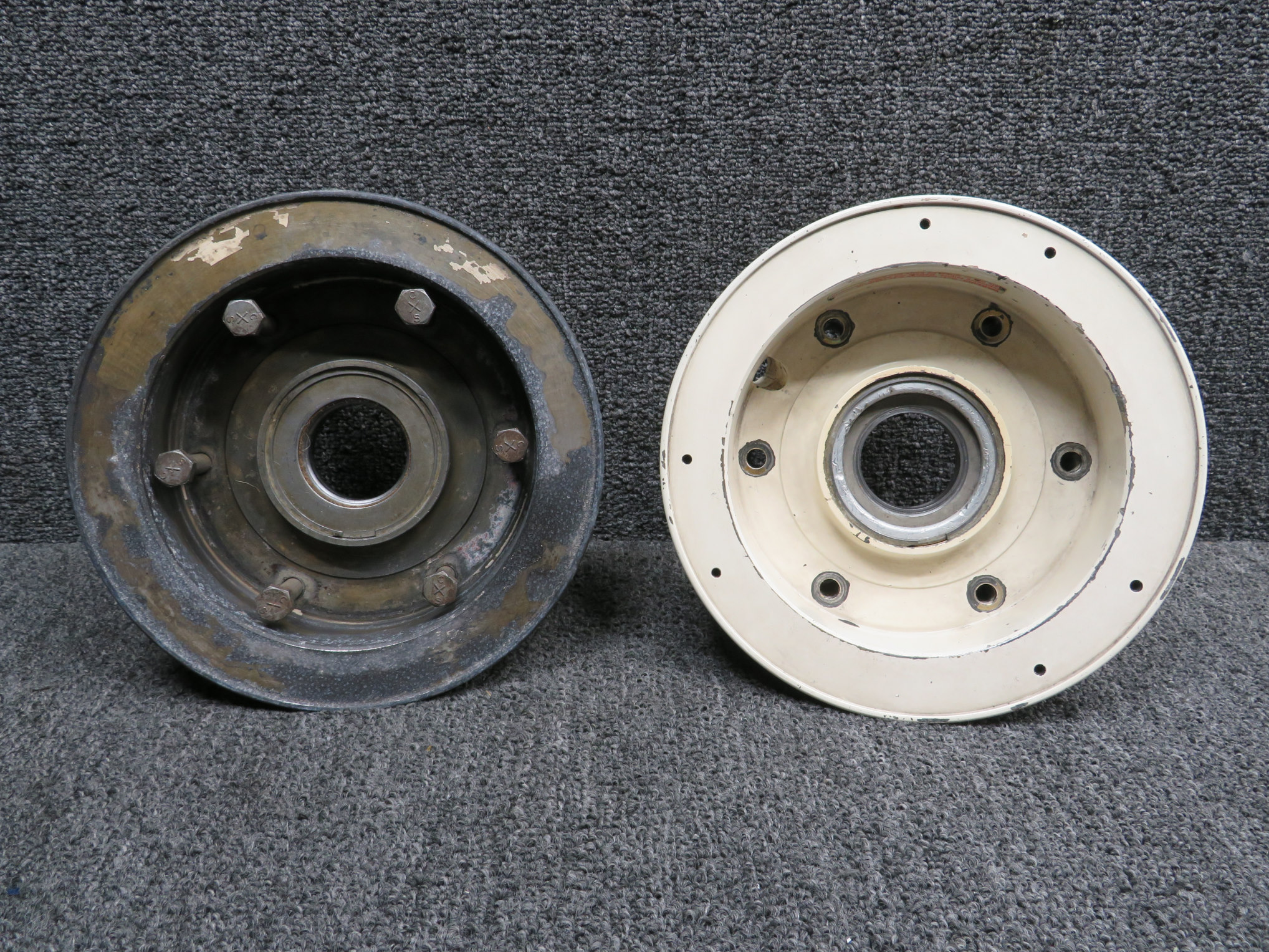 40-120C (Alt: 551-770) Cleveland Main Wheel Assembly 6.00x6