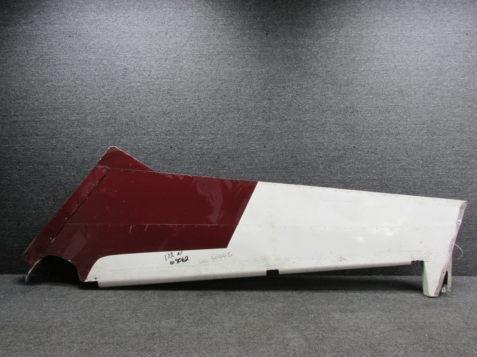 0531006-108 Use Part Number 0533150-7S Cessna 172N Rudder
