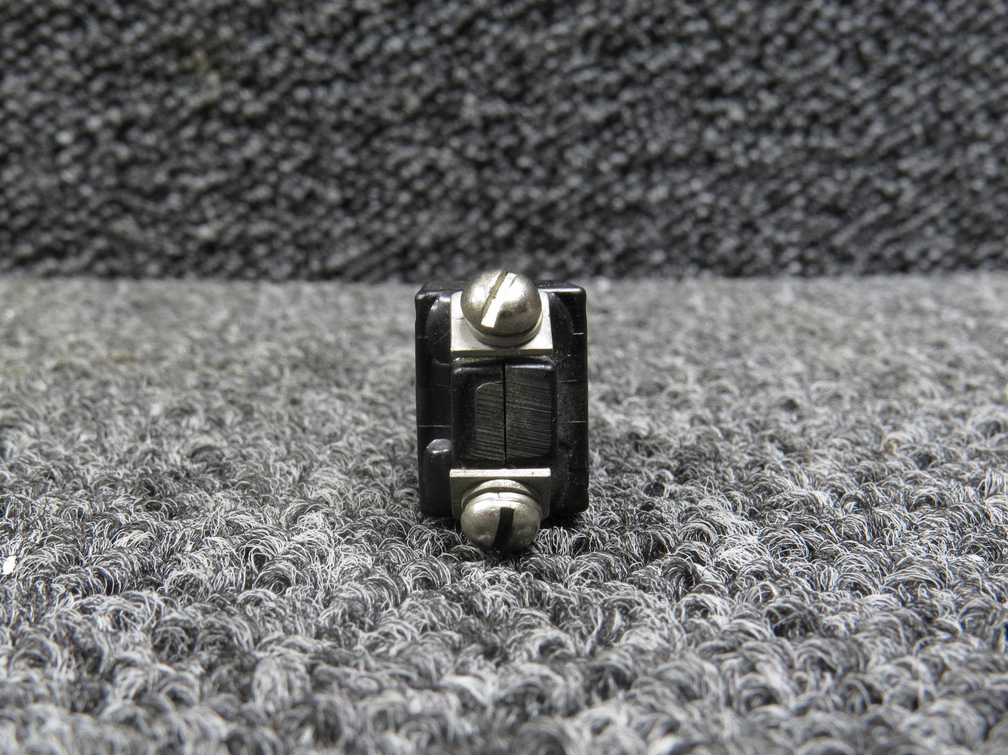 7277-2-5 (Alt: MFD-0373A) Klixon Push Circuit Breaker (5A