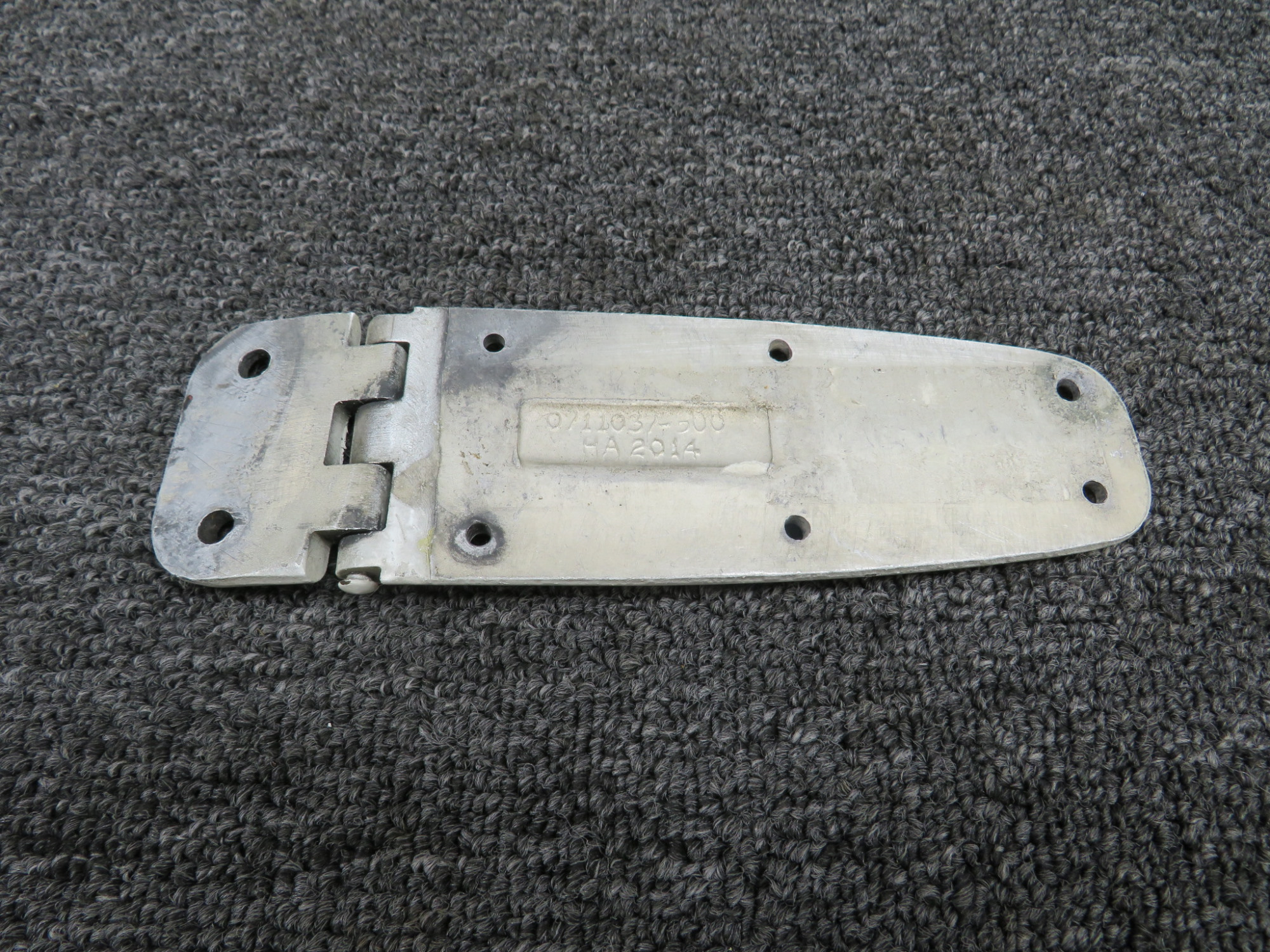 0413426-21 Use Part Number 0413426-24 Cessna 152 Upper Cabin Door