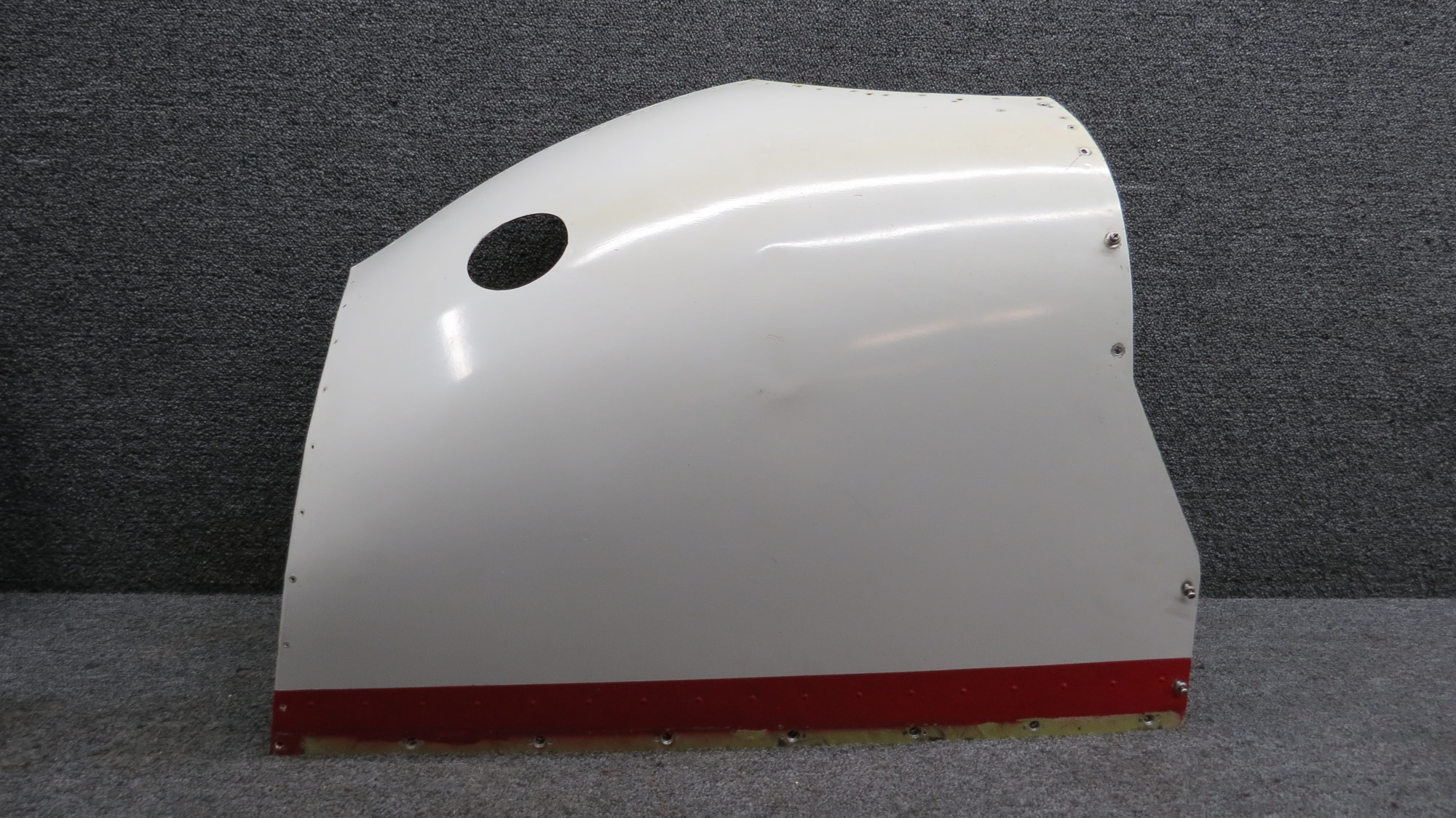 0552010-8 Cessna 172D Lower Right Hand Cowl Assembly