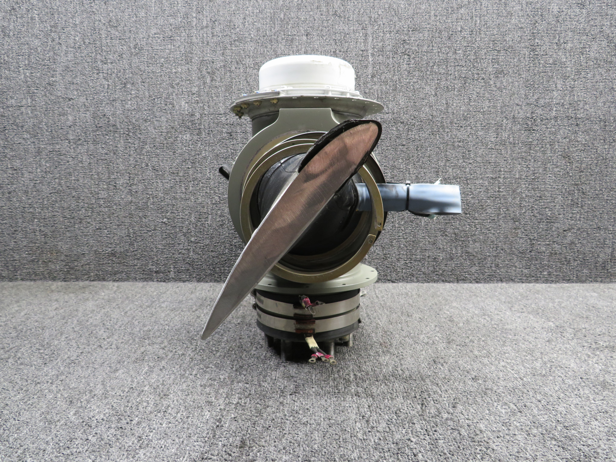 2A34C216-B McCauley Two Blade Propeller Assembly with Logs (Prop