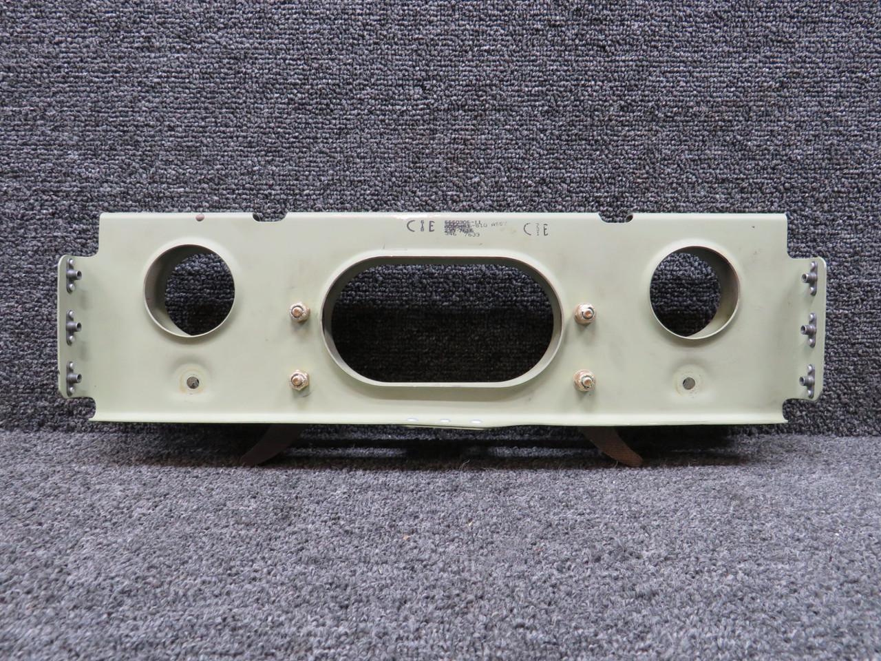 【当店一番人気】 6660306-12 Bracket Pulley Aileron 560XL Citation Cessna 鍵盤楽器