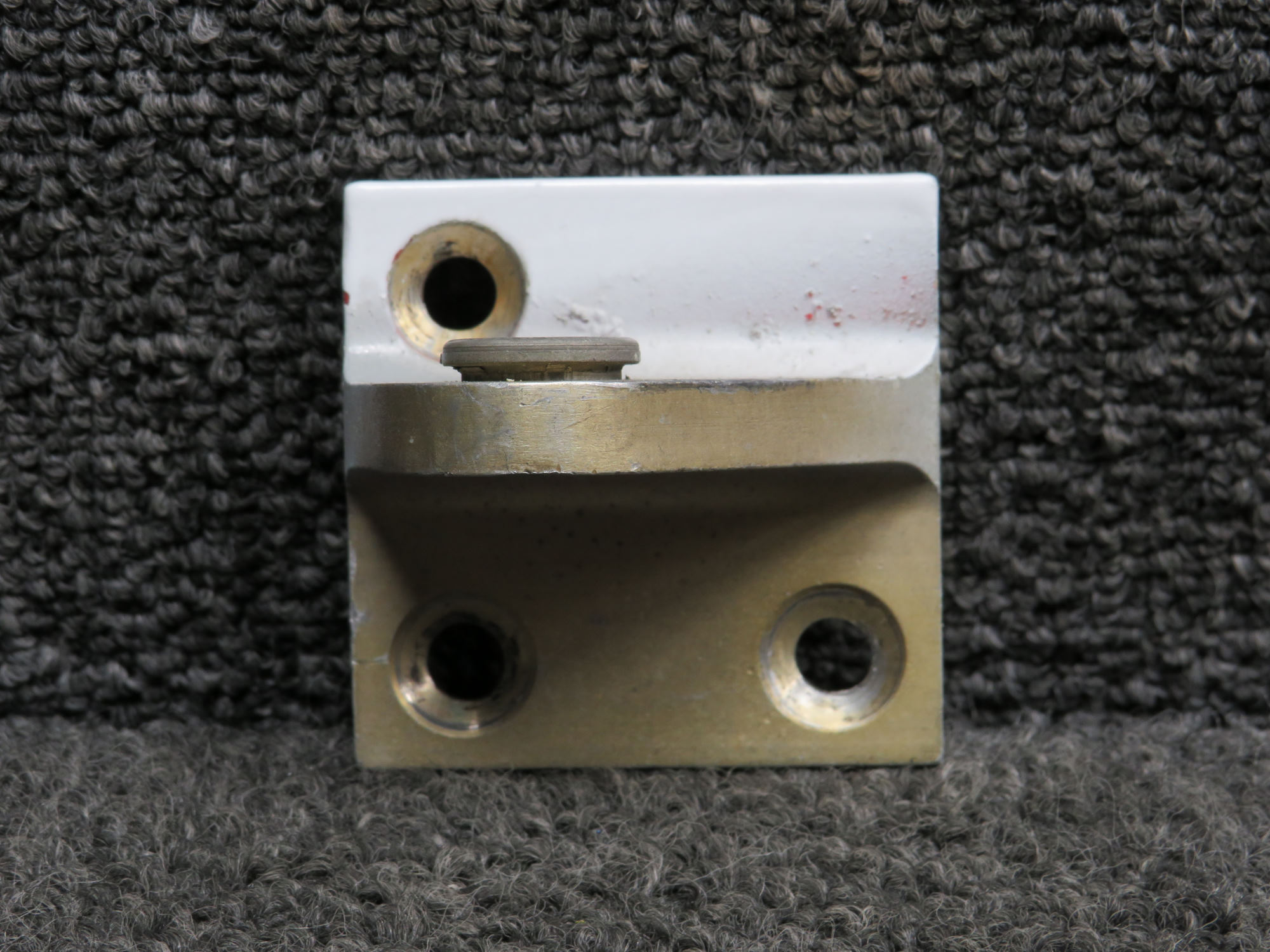 1232400-2 Cessna P210N Stabilizer Attach Aft RH Hinge Assembly