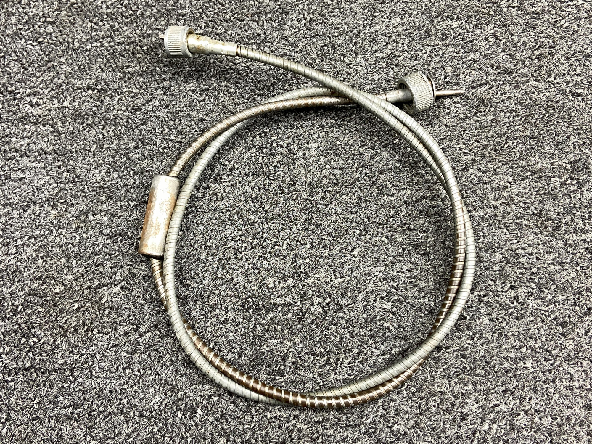 6409710 (Use: 36-910013-1) Beechcraft S35 Shaft Tachometer