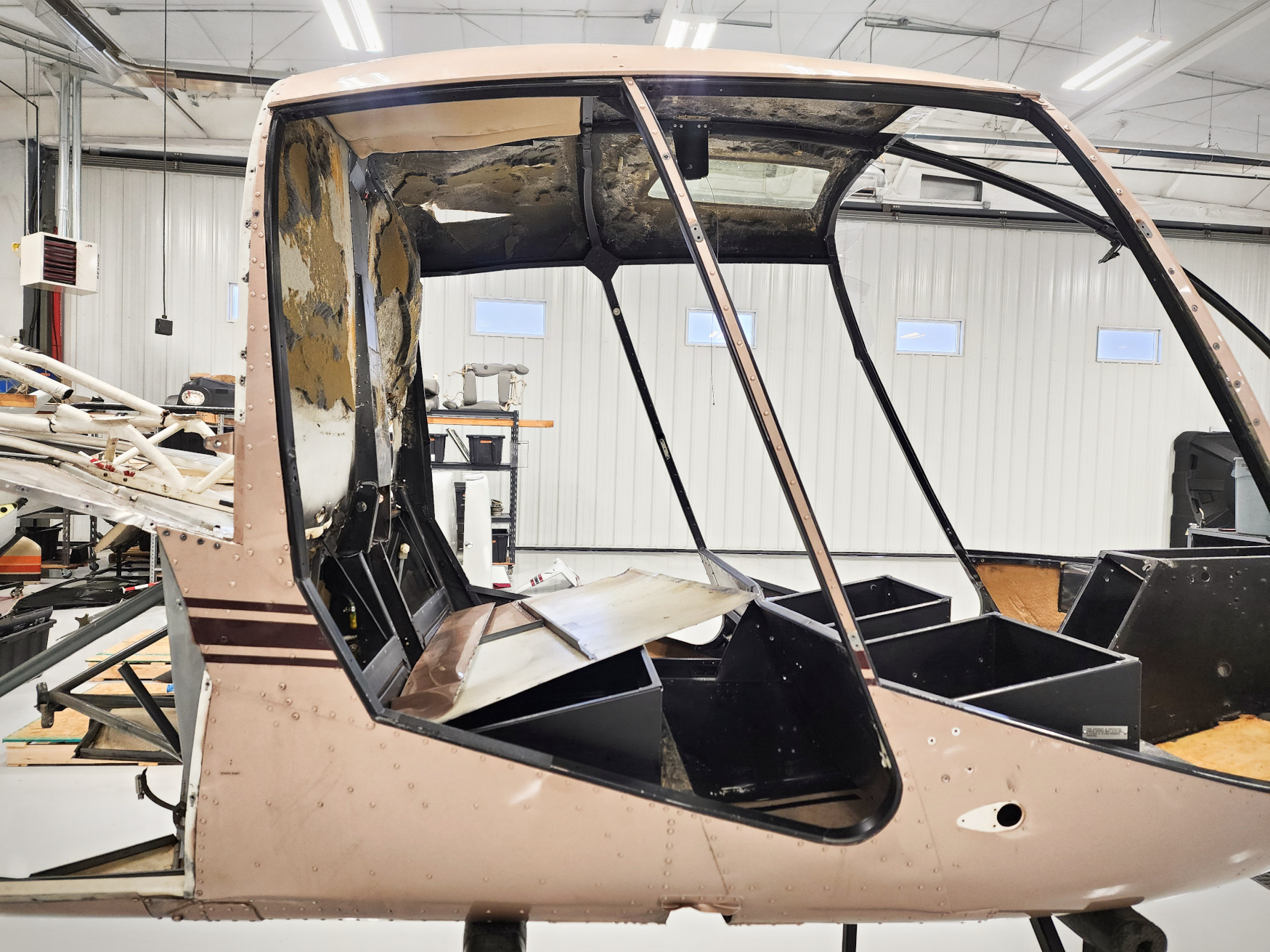 Robinson R44 Fuselage with Bill of Sale, Tag, and Log Books