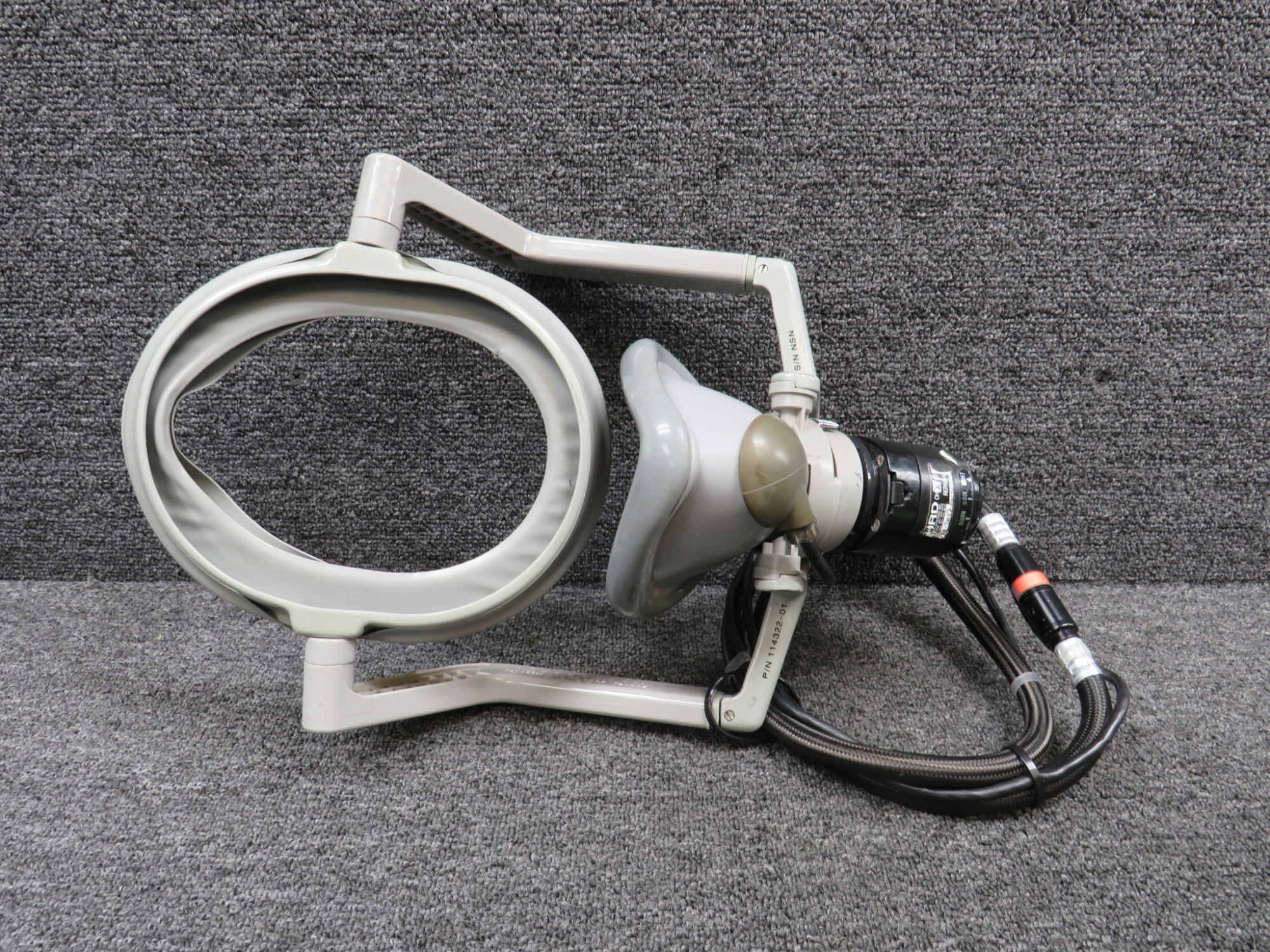 174145-02 BE Aerospace Crew Mask Assembly with Green