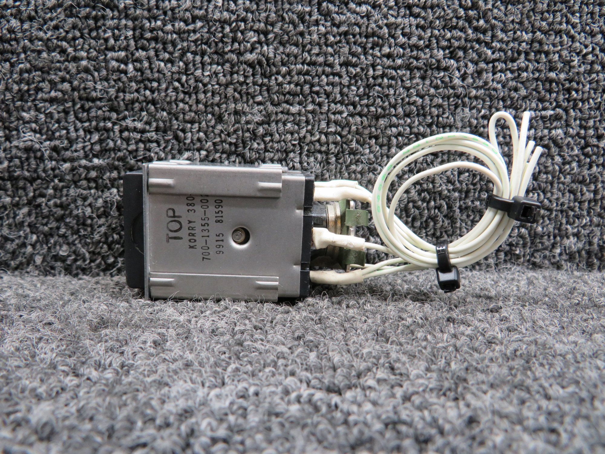 380-700-1355-002 Korry Nose LH, RH Annunciator Switch For Sale