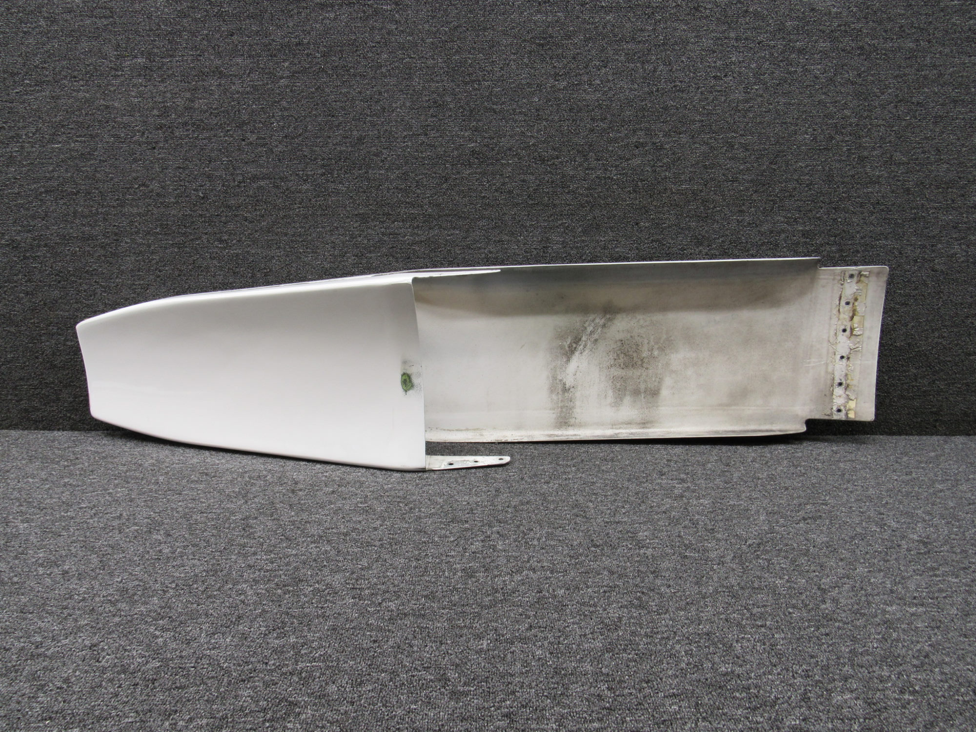 Boeing727_223出品 266-0659-507 LearJet Outboard Stang Fairing Left Hand
