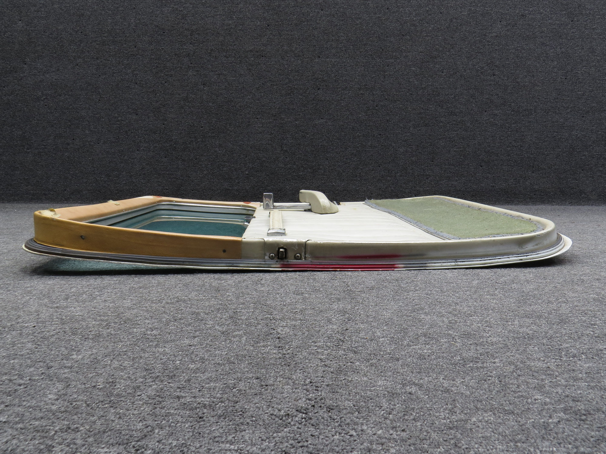 1217045-212 Cessna 182 Cabin Door Assembly LH For Sale