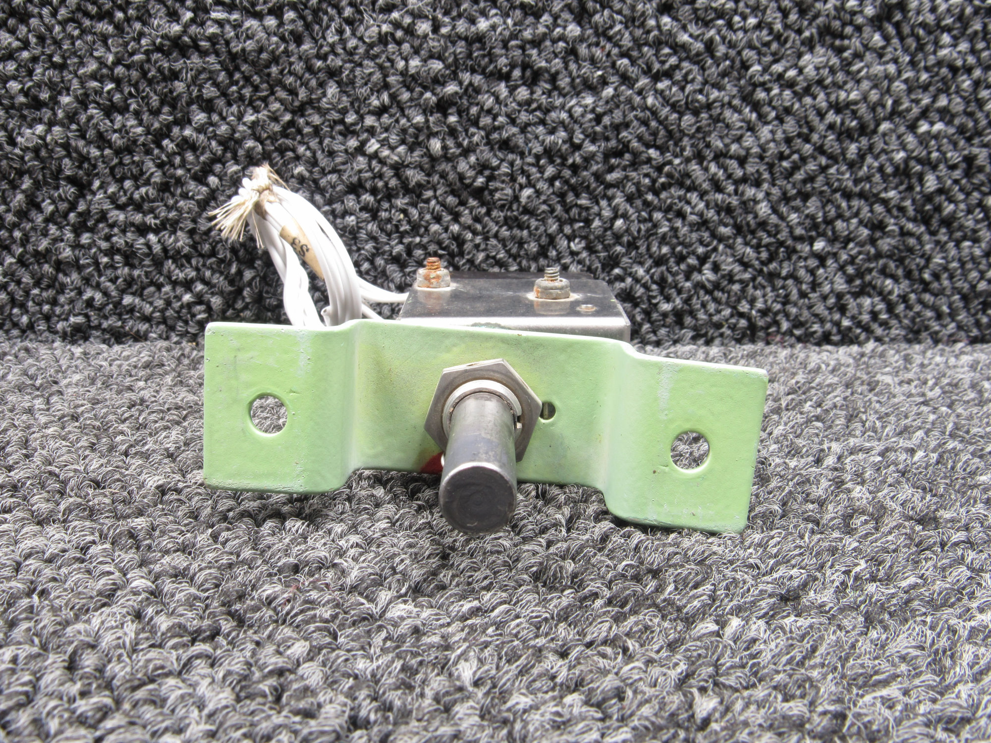 R-21681 Klixon Temperature Switch Assembly with Mounting Bracket