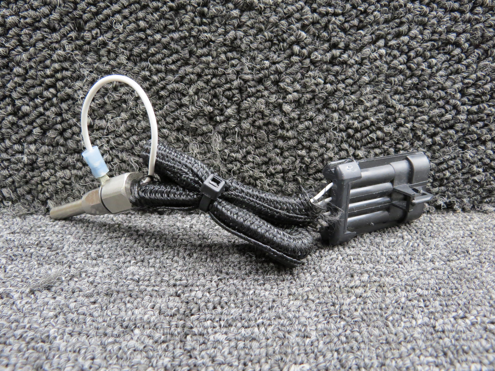その他 0212-102 S102536PXT Minco Outside Air Temperature Probe Assembly for Sale