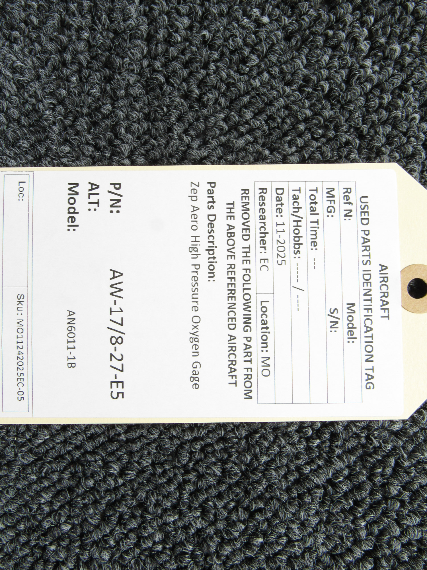 AW-17/8-27-E5 Zep Aero High Pressure Oxygen Gauge For Sale