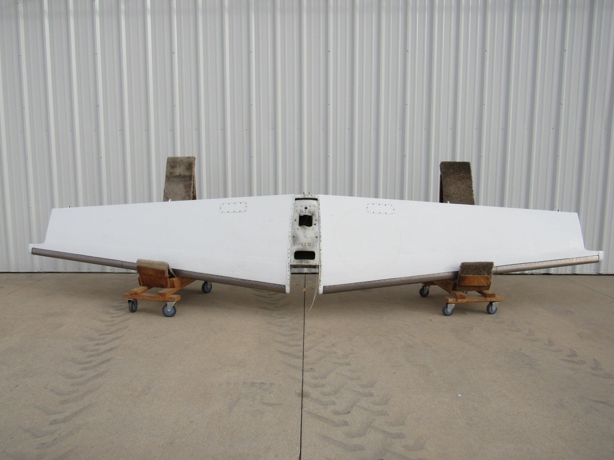 ゴンザレス 5532000-48 Cessna Citation S550 Horizontal Stabilizer Assembly For