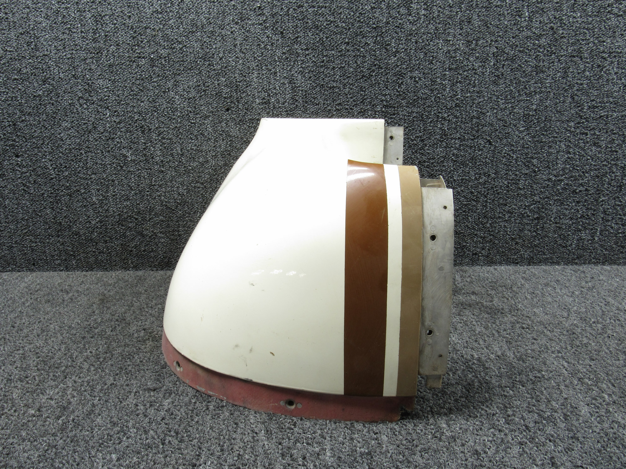 2252008-3 Cessna T303 Lower Left Hand Nose Cap