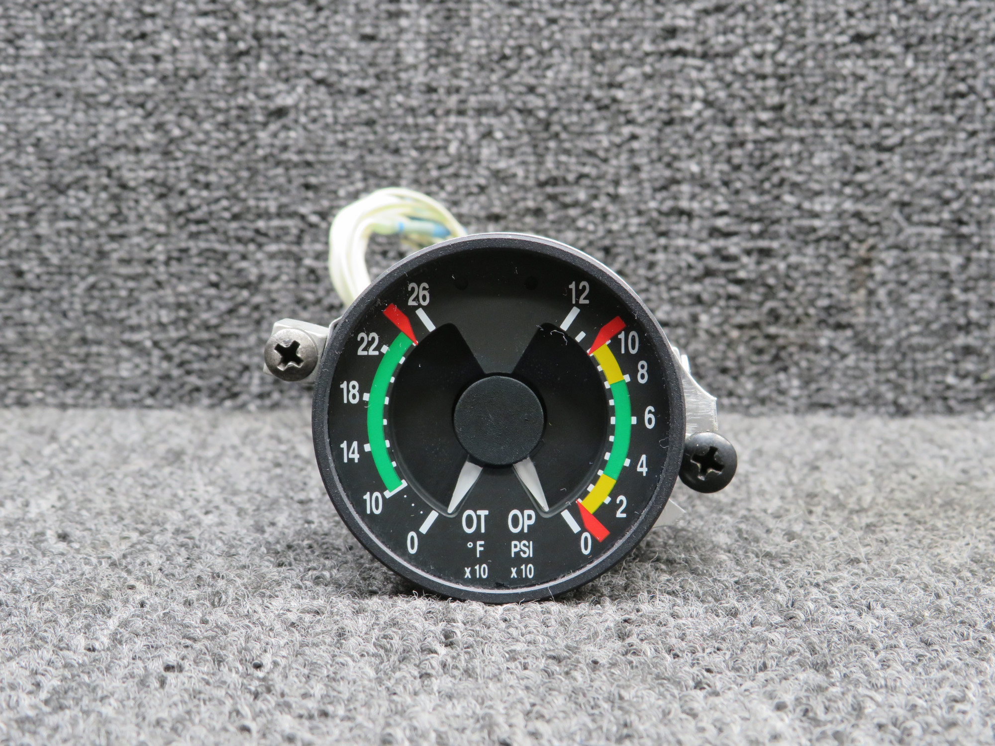 T.Aページ 159261-3 Horizon Aerospace 7775-1 Oil Temp, Oil Pressure Indicator