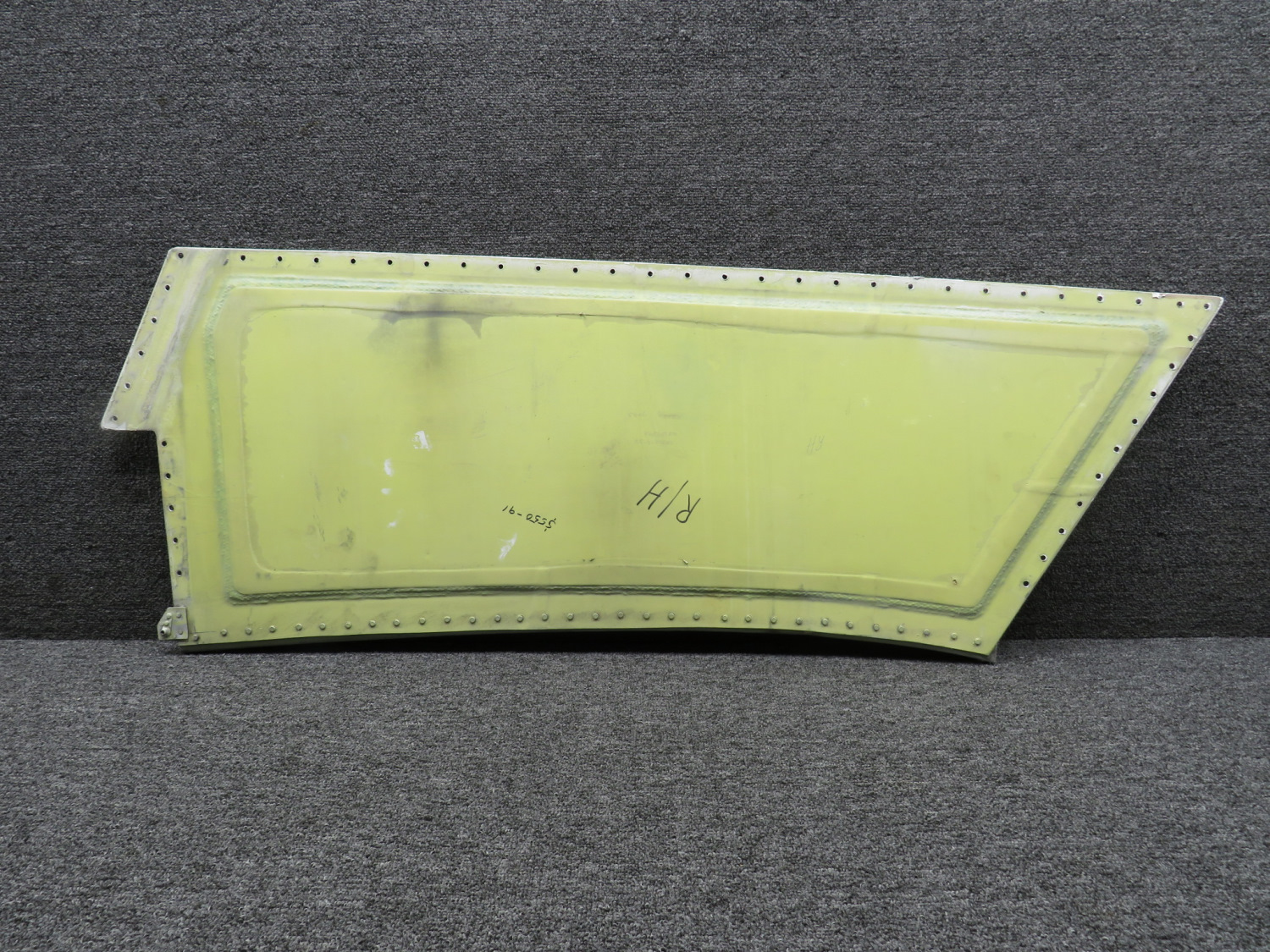 5531014-44 Cessna Citation S550 Vertical Fin Access Panel Right