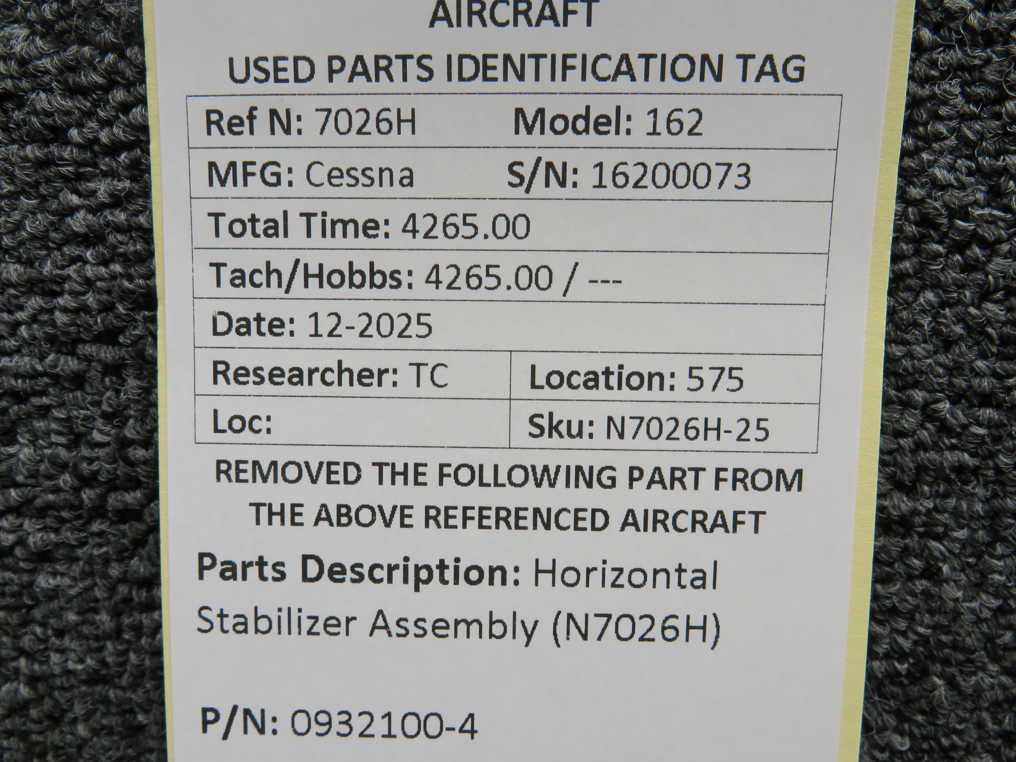 0932100-4 Cessna 162 Horizontal Stabilizer Assembly (N7026HH) for Sale
