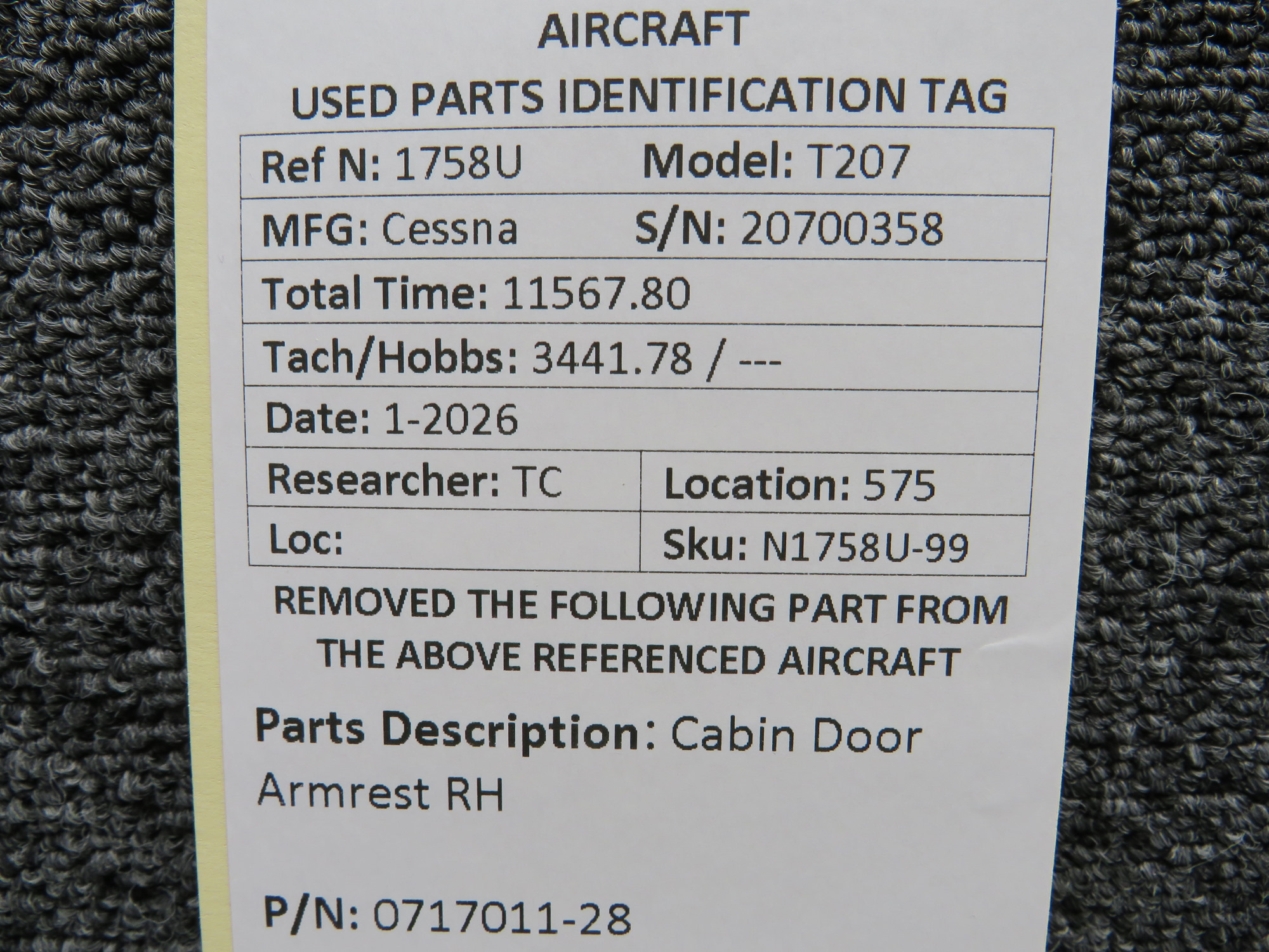 0717011-28 Cessna T207 RH Cabin Door Armrest