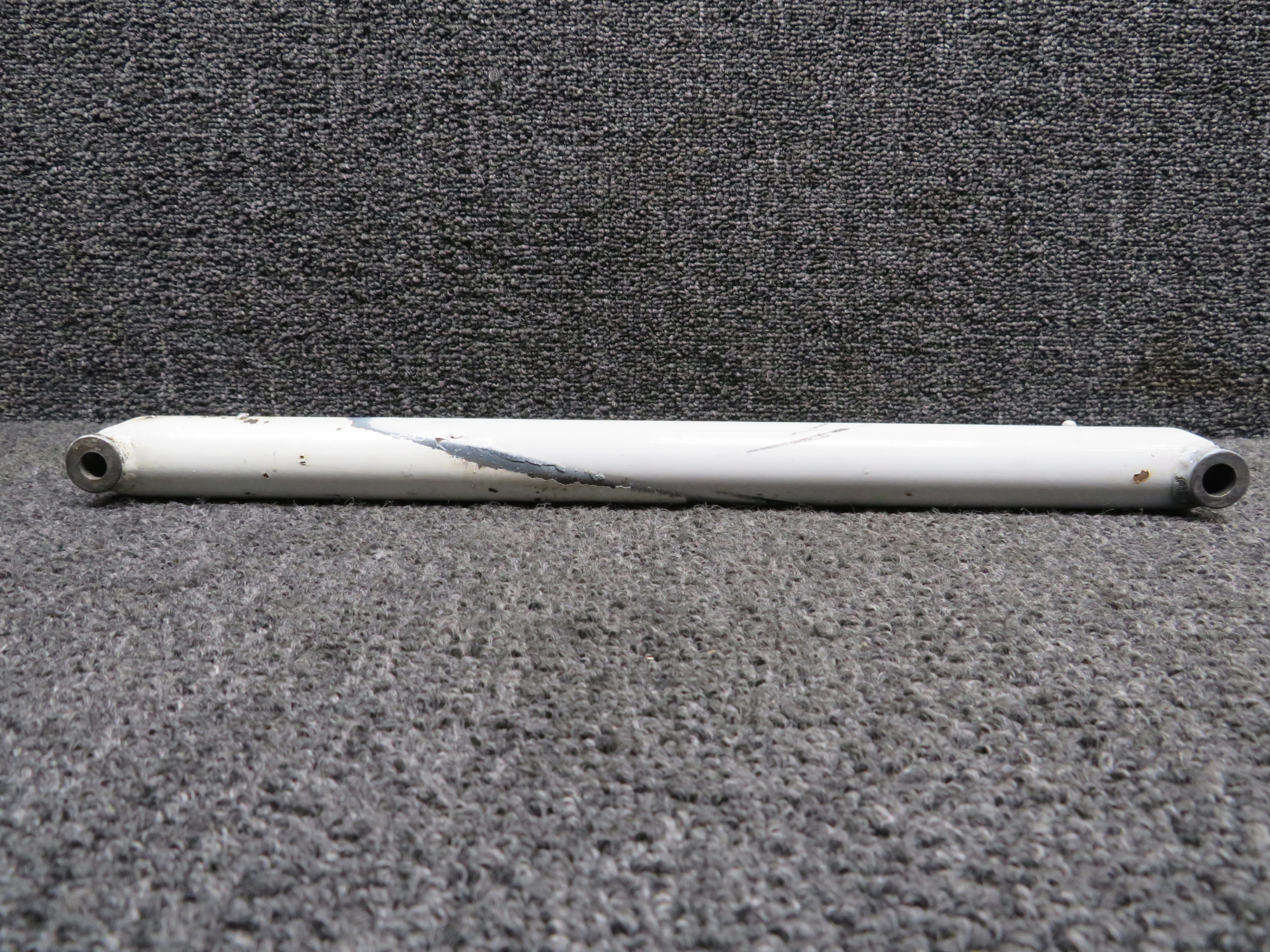 1243600-1 Cessna T207 Drag Link Arm Assembly for Sale