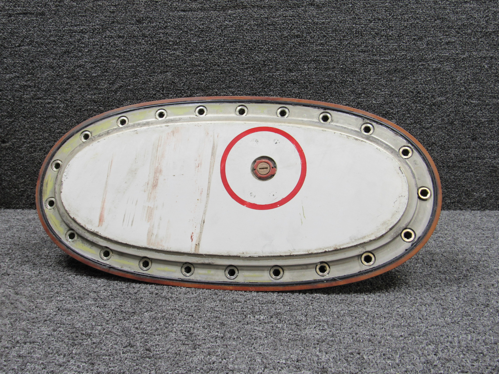 112N6102-6 Boeing 737-800 Fuel Tank Door with Fuel Measuring Stick