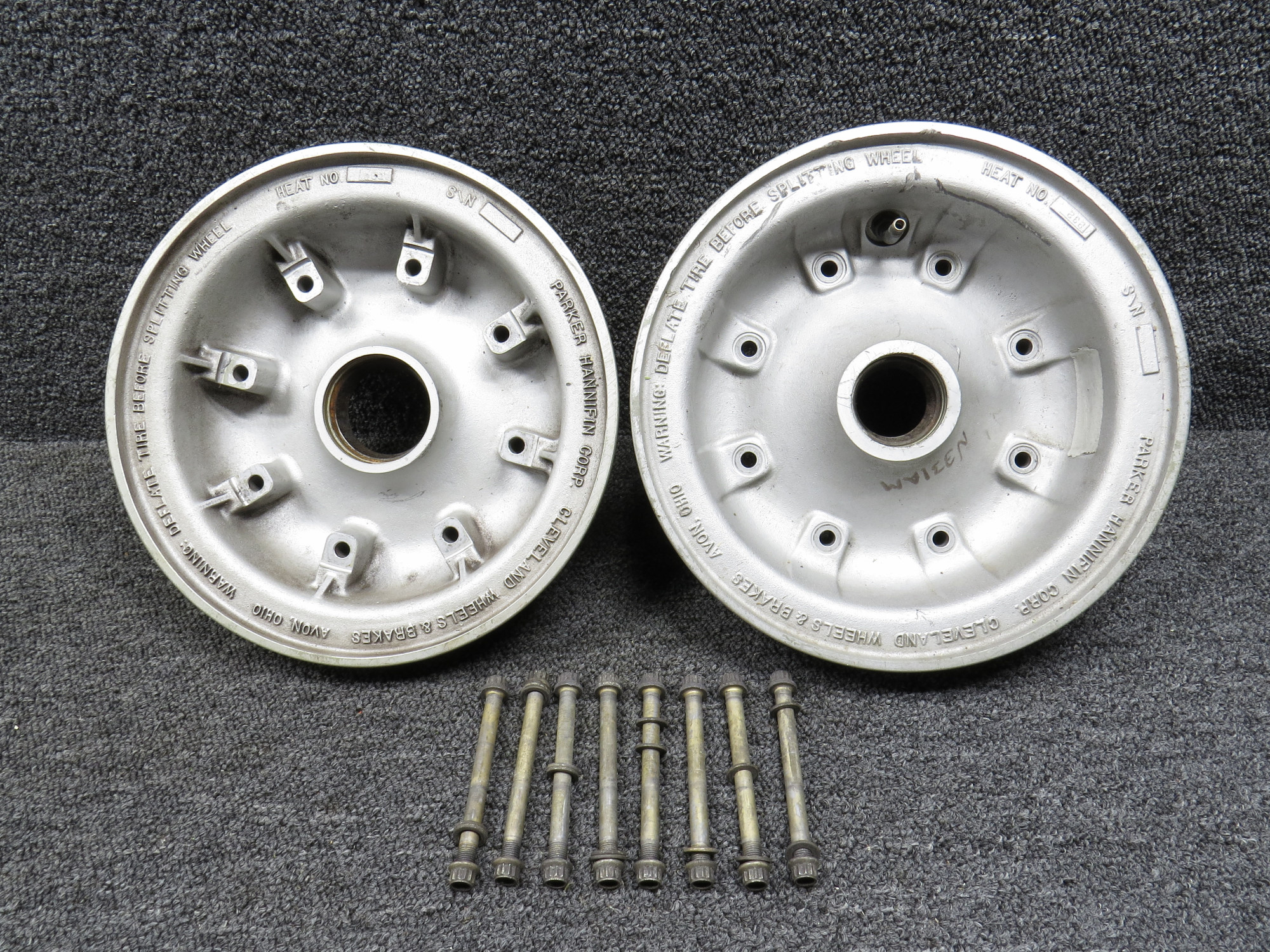 40-170A Cleveland 24x7.7 Main Landing Wheel Assembly For Sale
