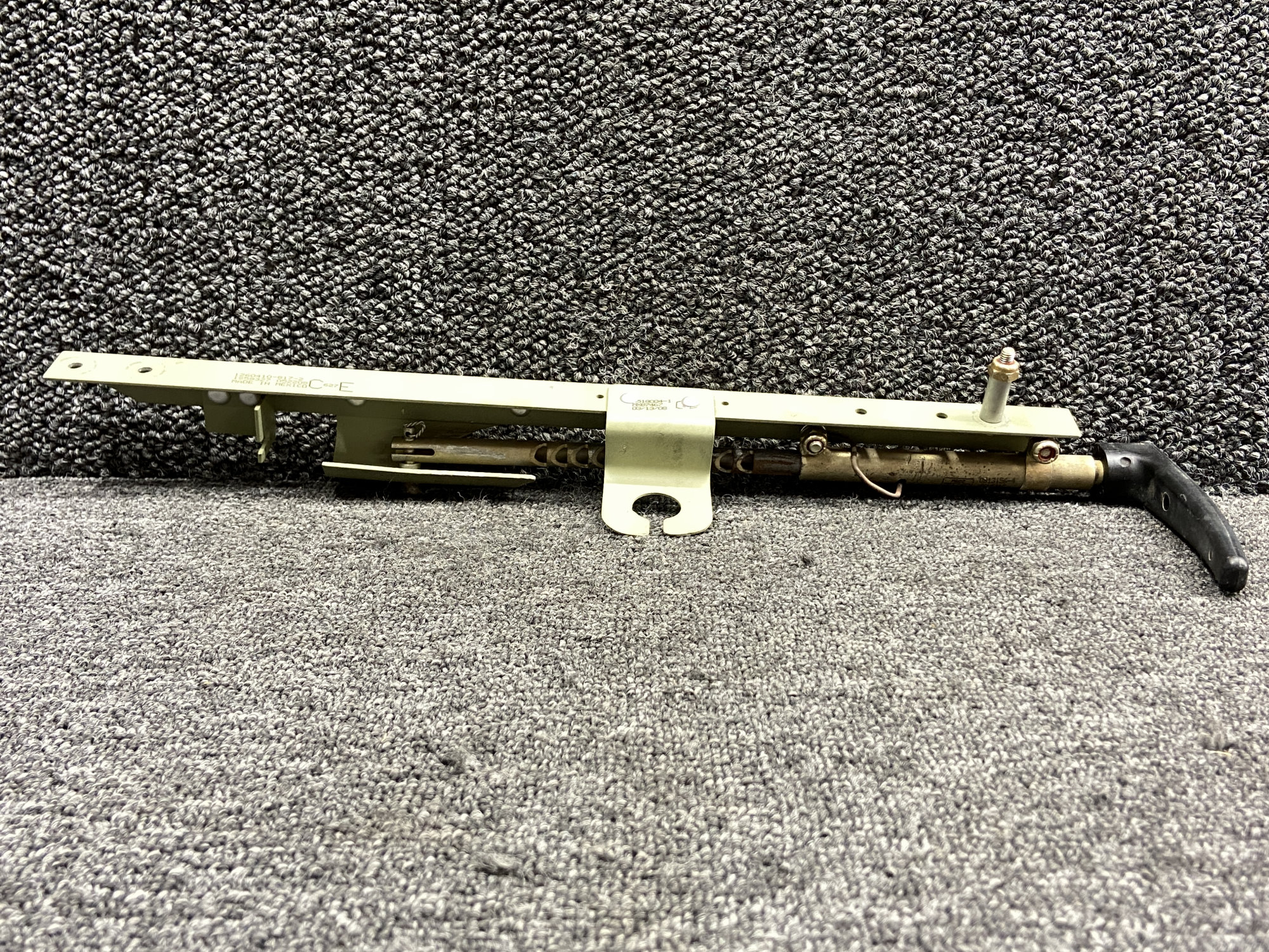 0813150-75, 1260436-2 Cessna T206H Parking Brake Handle Assembly