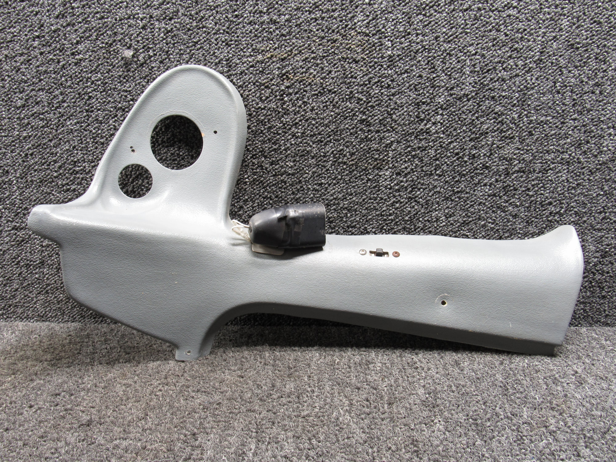 0413484-22 Cessna Doorpost Shield Assy LH