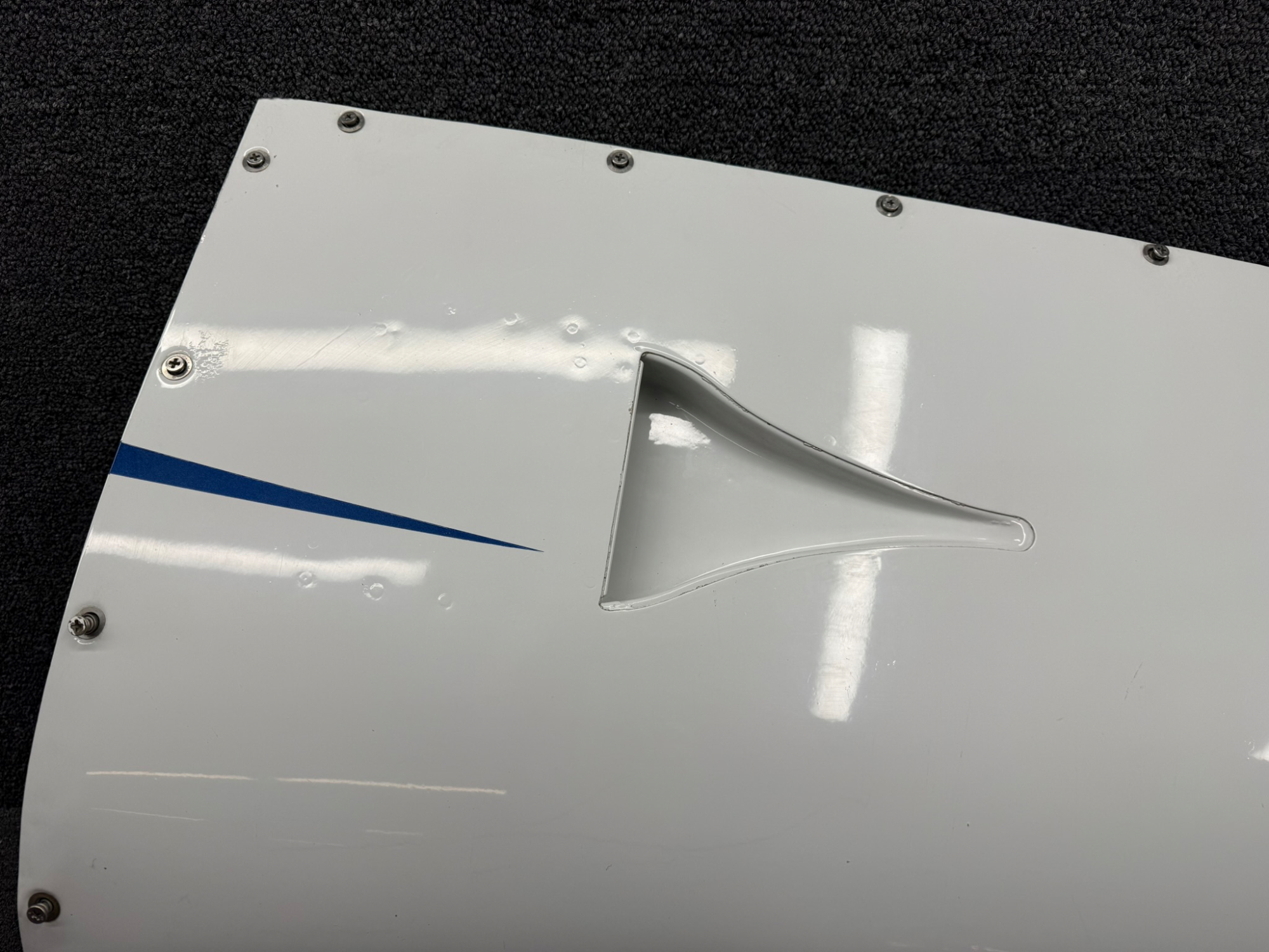 2252042-15 Cessna TR182 Upper LH Cowl Assembly