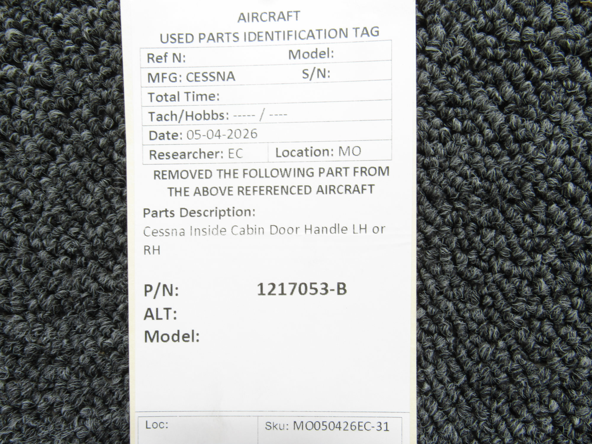 1217053-B Cessna Interior Cabin Door Handle Left Hand or Right Hand