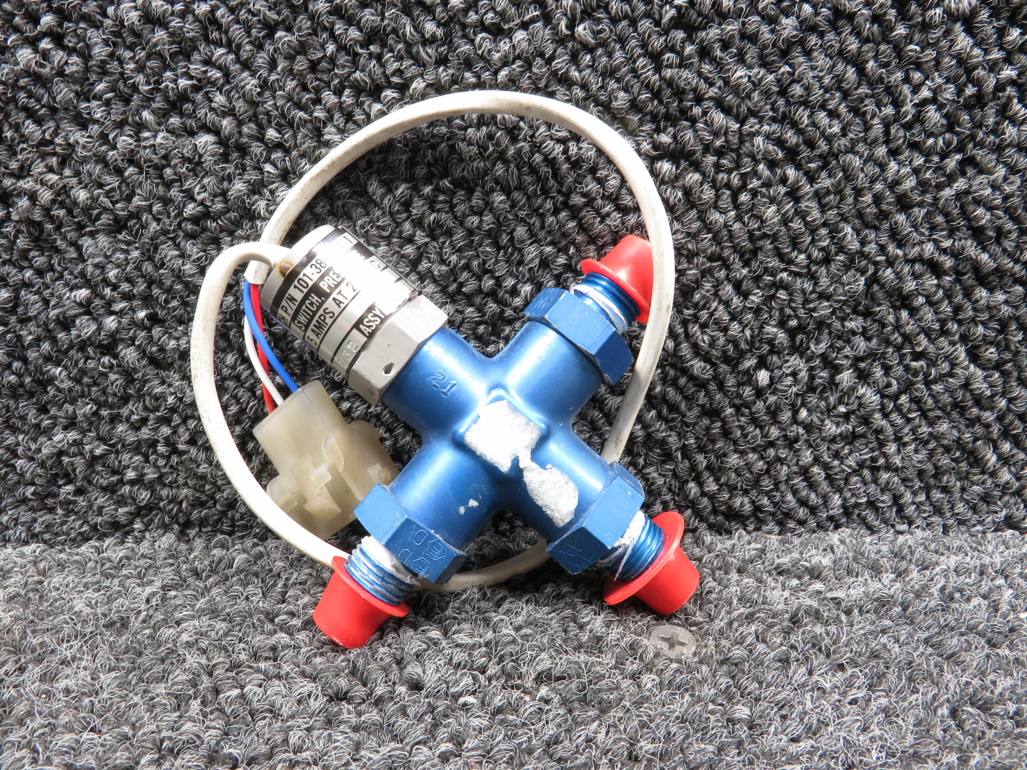 98087-1106P95 (Alt: 101-384034-1) ITT Pressure Switch For Sale