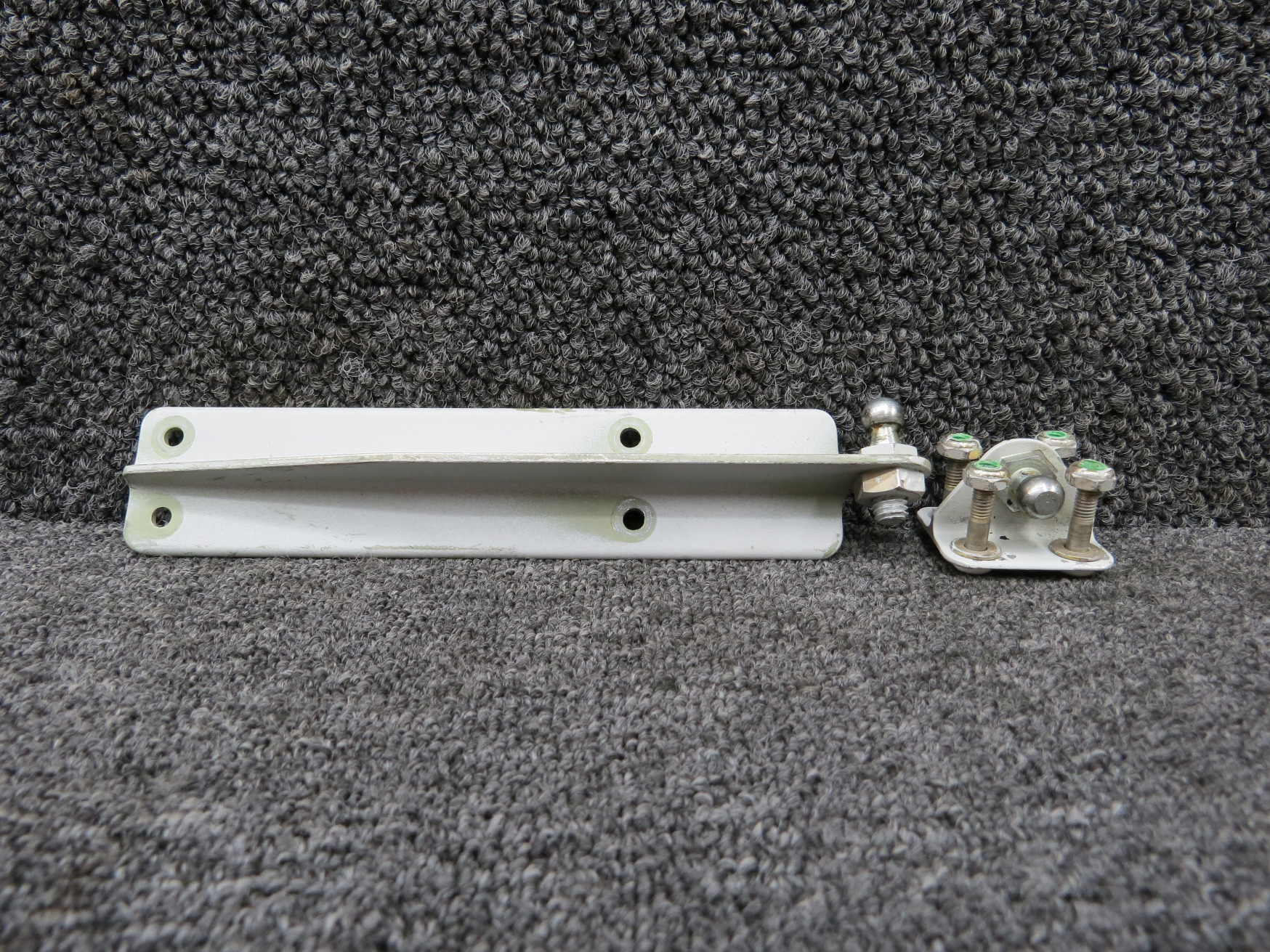 5213130-1 Cessna 421B Nose Baggage Door Bracket Assembly For Sale