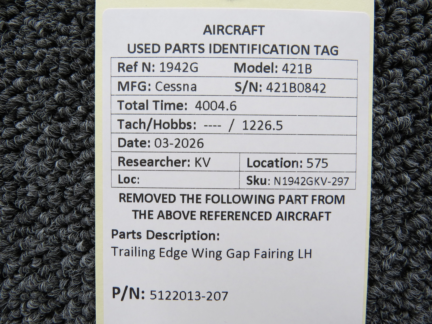 5122013-207 Cessna 421B LH Trailing Edge Wing Gap Fairing