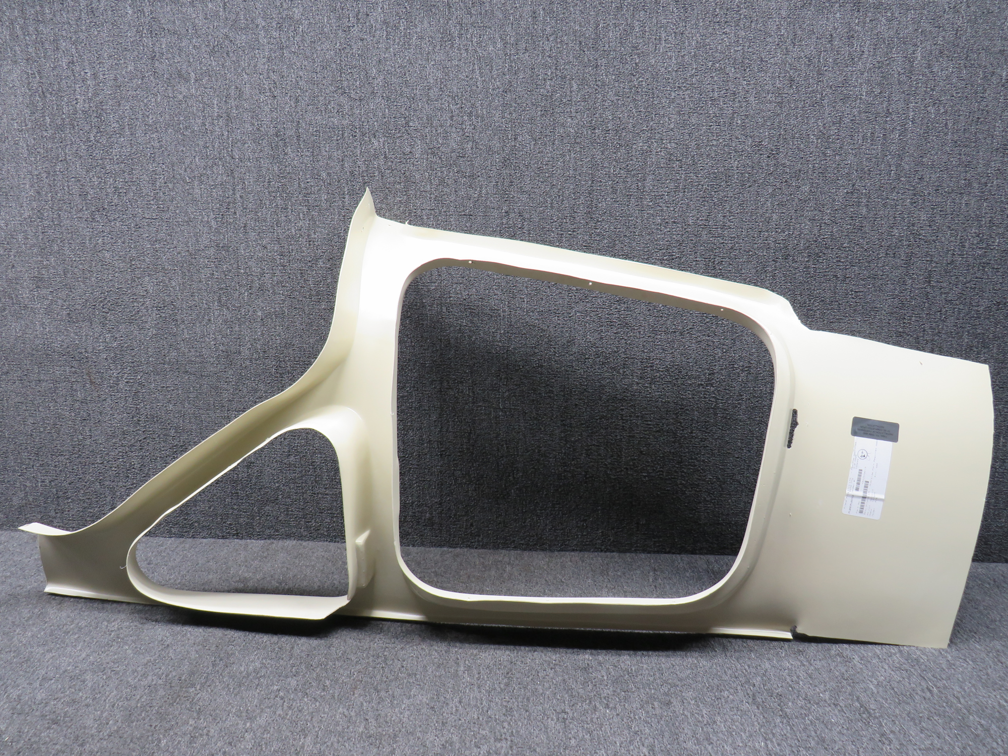 K5119101-9 Cessna 414 Plane Plastics LH Pilot Window Trim
