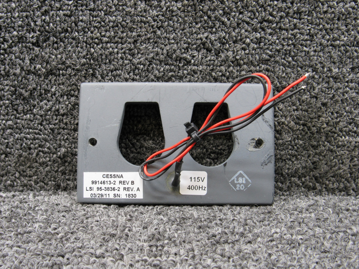 9914613-2 (Alt: 95-3836-2) Cessna Mic Jack Right-El Panel Assy