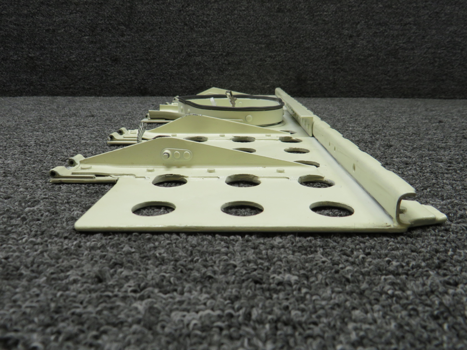 6525129-4 (Alt: 6525129-26) Cessna 560XL (XLS+) Upper Speed Brake