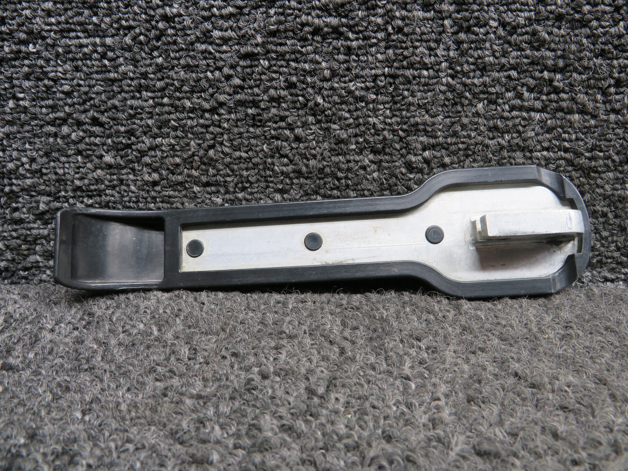 LA52112071 (Use: 2811103-16) Cessna LC41-550FG Interior Door