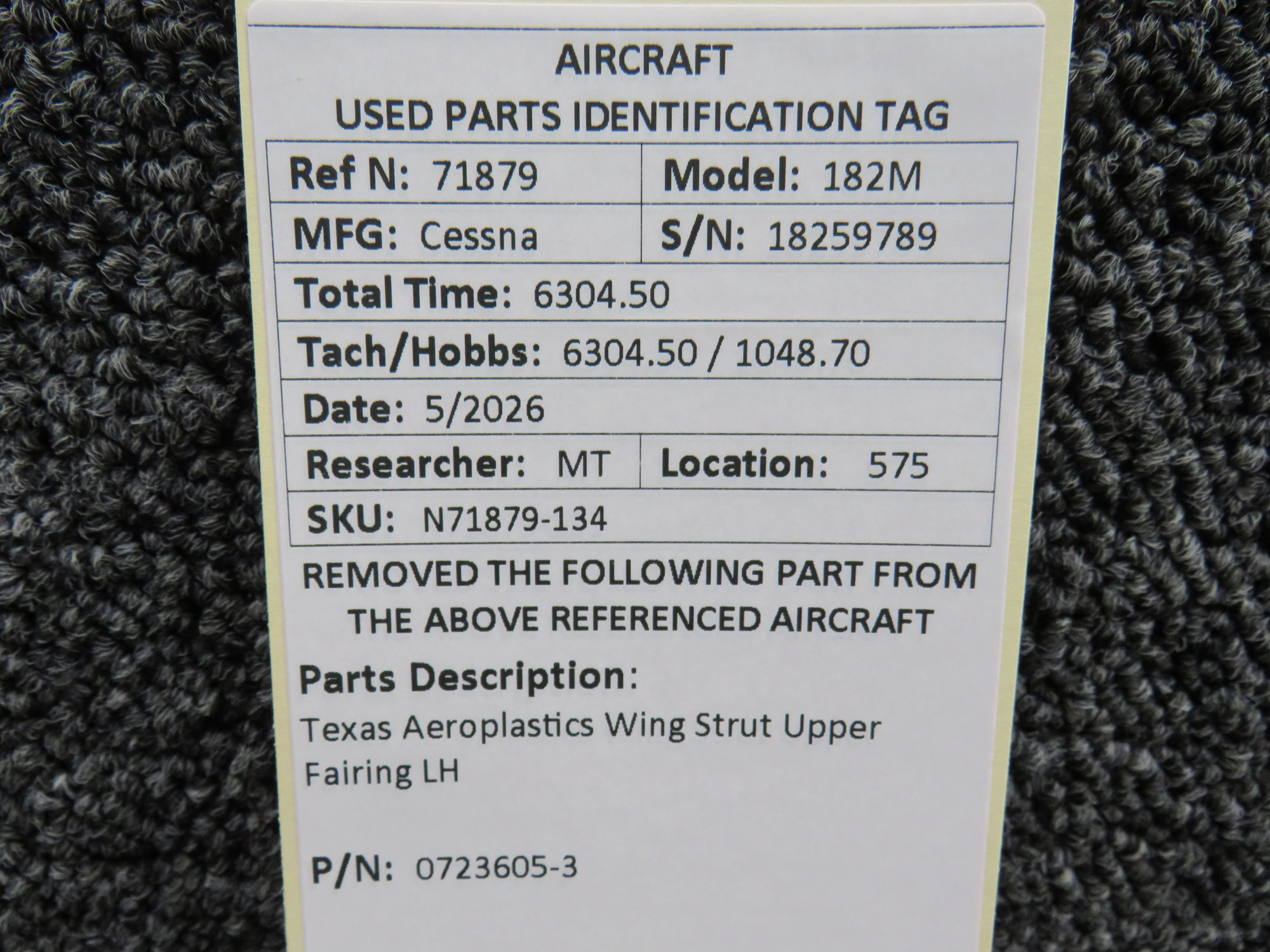 0723605-3 Texas Aeroplastics Cessna 182M Upper Wing Strut Fairing LH
