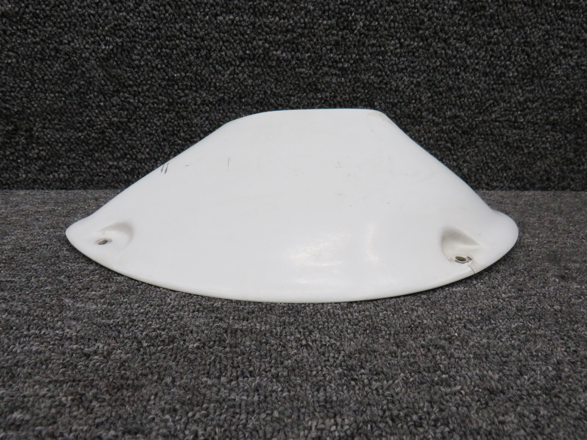 0723612-4 Texas Aeroplastics Cessna 182M Lower Wing Strut Fairing RH
