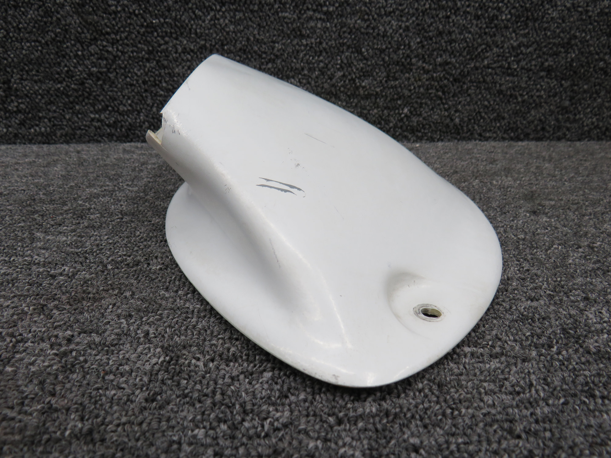 0723612-4 Texas Aeroplastics Cessna 182M Lower Wing Strut Fairing RH