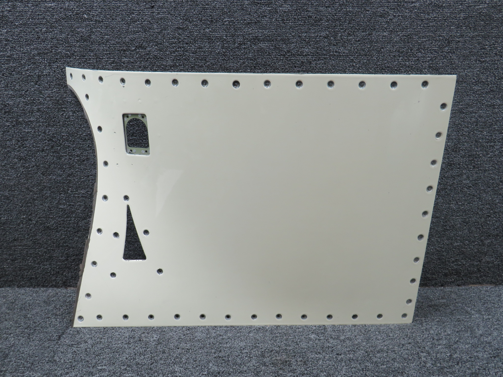6610164-4 (Alt: 6610164-50) Goodrich Wing to Fuselage Access Panel